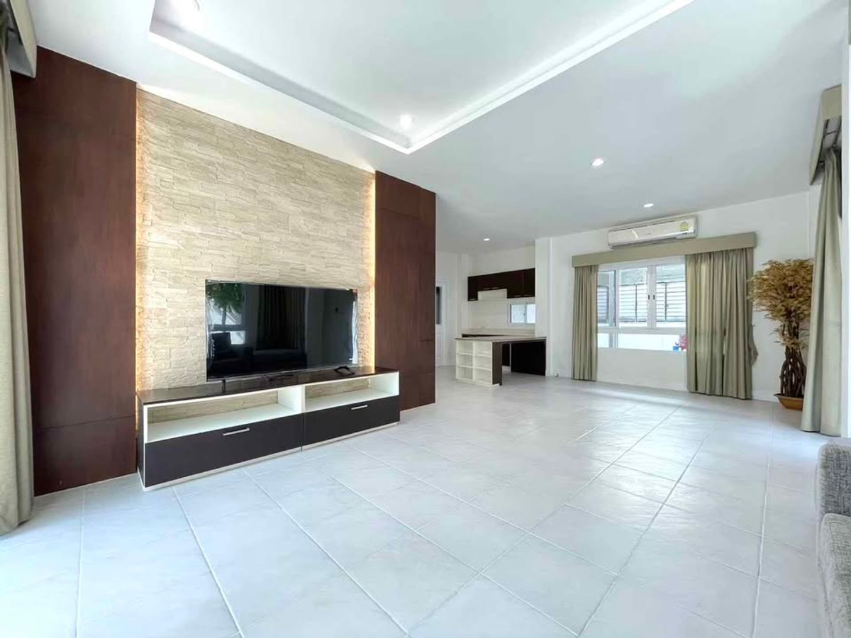 ให้เช่าบ้านนวมินทร์ รามอินทรา :  ปล่อยเช่าบ้าน 2 ชั้น 3 ห้องนอน 3 ห้องน้ำ โครงการ สราญสิริ รามอินทรา 2 (HR347)