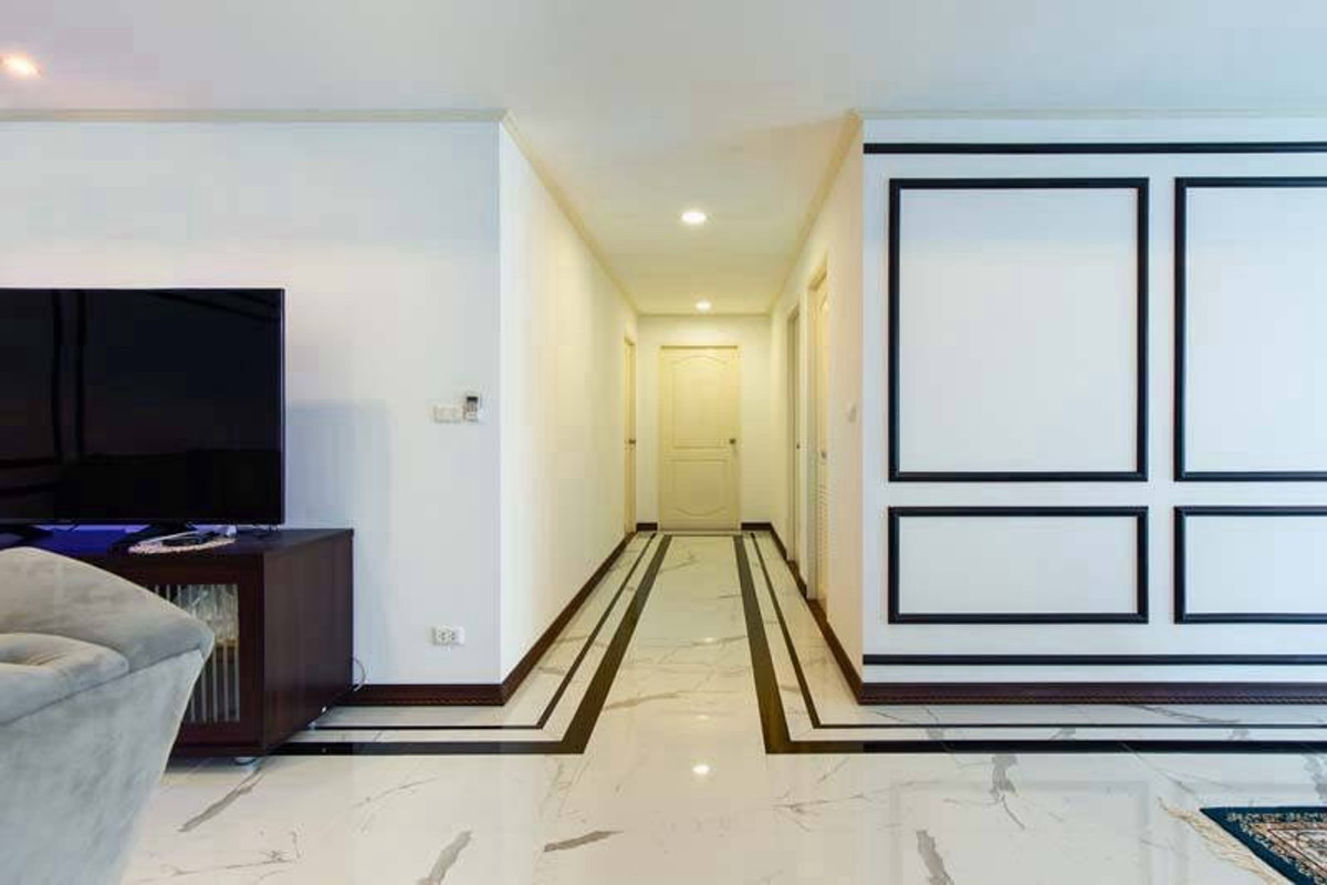 ขายคอนโดสุขุมวิท อโศก ทองหล่อ : ขายคอนโดหรู พร้อมผู้เช่า ห้องใหญ่ โปร่ง อยู่สบาย ✨