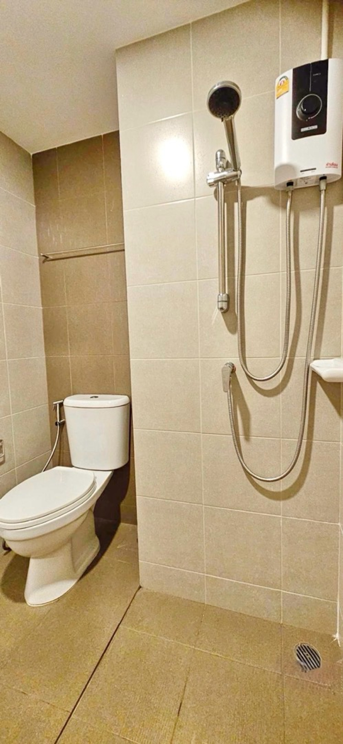 ให้เช่าคอนโดแจ้งวัฒนะ เมืองทอง : 📍 โครงการ : Lumpini Ville แจ้งวัฒนะ–ปากเกร็ด สเตชั่น🚝 ใกล้ : MRT ปากเกร็ด (สายสีชมพู) ประมาณ 150 เมตร💵 ราคาเช่า : 8,000 บาท / เดือน