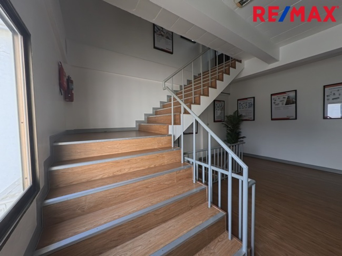 ขายอาคารพาณิชย์บางนา แบริ่ง ลาซาล : [PREMIUM SALE] ขายอาคารพาณิชย์ 6 คูหา 329 ตร.ว. ติดถนนศรีนครินทร์ / 6-Unit Commercial Building | 329 Sq. Wah | Srinakarin Main Road