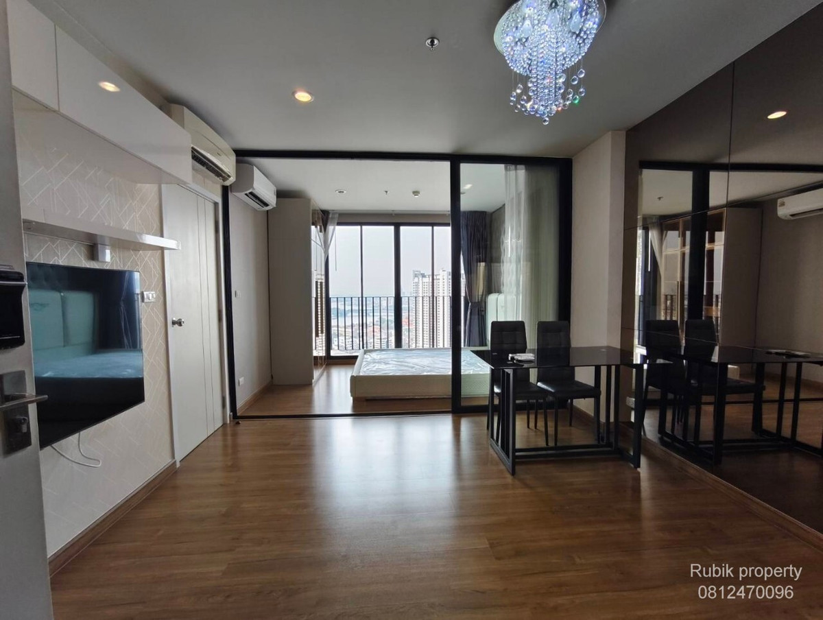 For RentCondoBang Sue, Wong Sawang, Tao Pun : 🔴For rent The Tree Interchange Tower B | 28th floor, Chao Phraya River view 🔴RB1602 💥 Rare room! River view + new parliament, this price cant be beat.