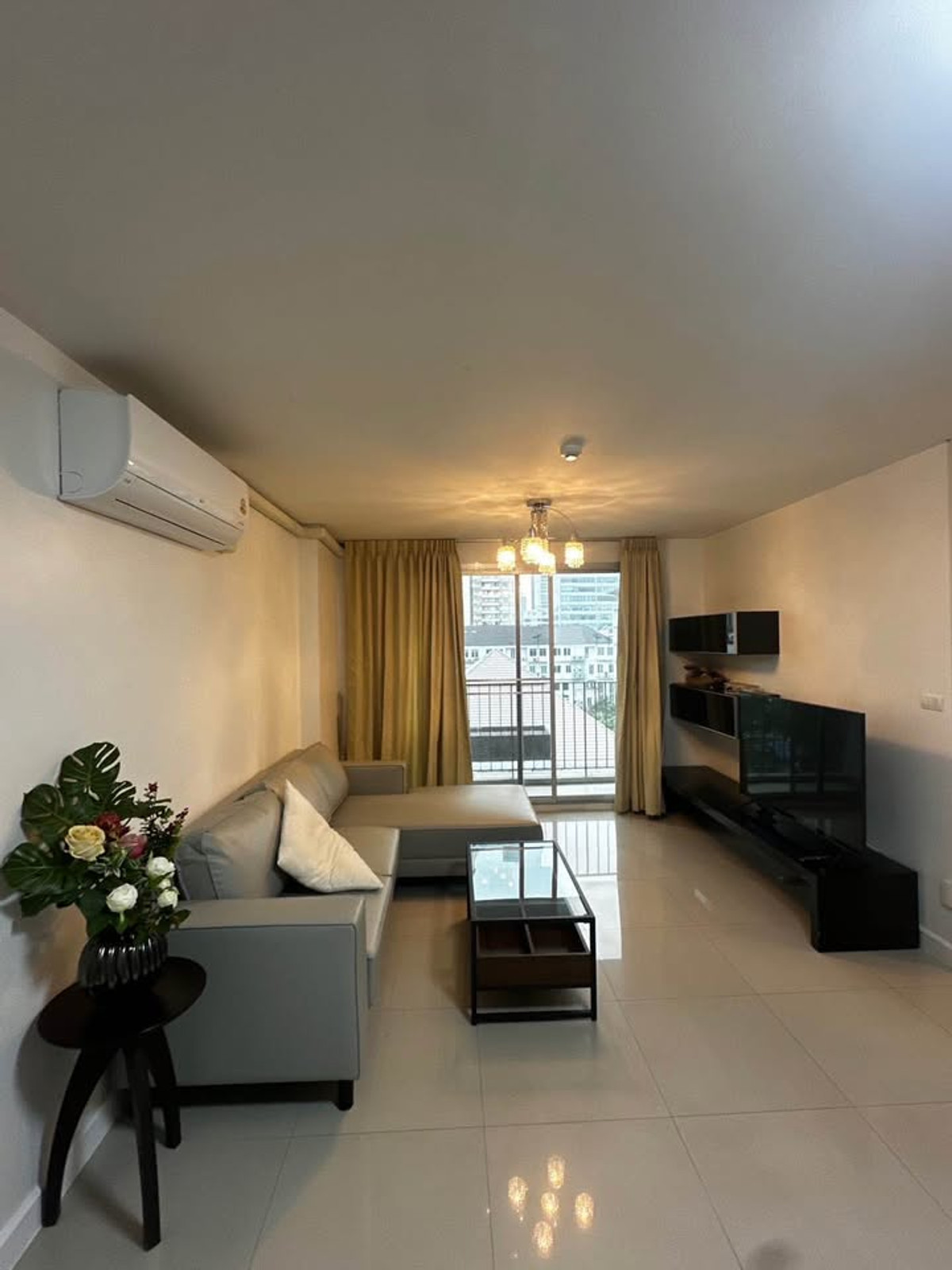 ขายคอนโดสุขุมวิท อโศก ทองหล่อ : The Clover Thonglor 18 for sale 2 beds 2 baths 73 sqm 7.5MB