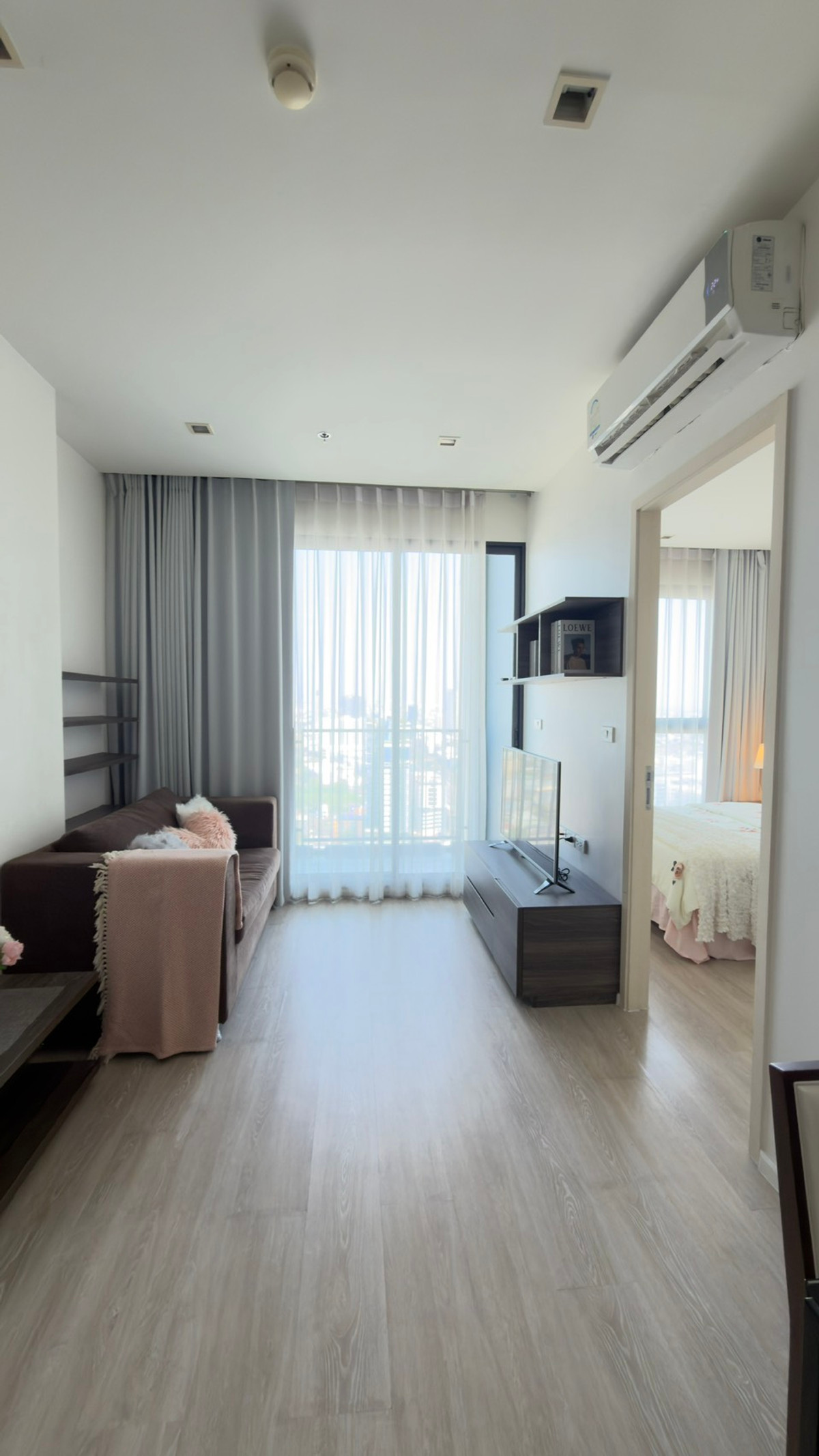 For RentCondoRatchadapisek, Huaikwang, Suttisan : ✨ Condo for rent Quinn Ratchada 17, near MRT Suthisan 450 meters✨ **Room available at the beginning of February**