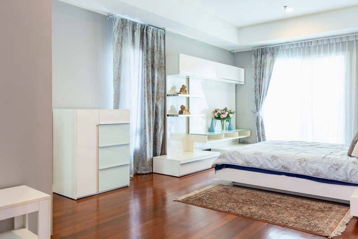 ขายคอนโดสุขุมวิท อโศก ทองหล่อ : ขายคอนโดหรู พร้อมผู้เช่า ห้องใหญ่ โปร่ง อยู่สบาย ✨