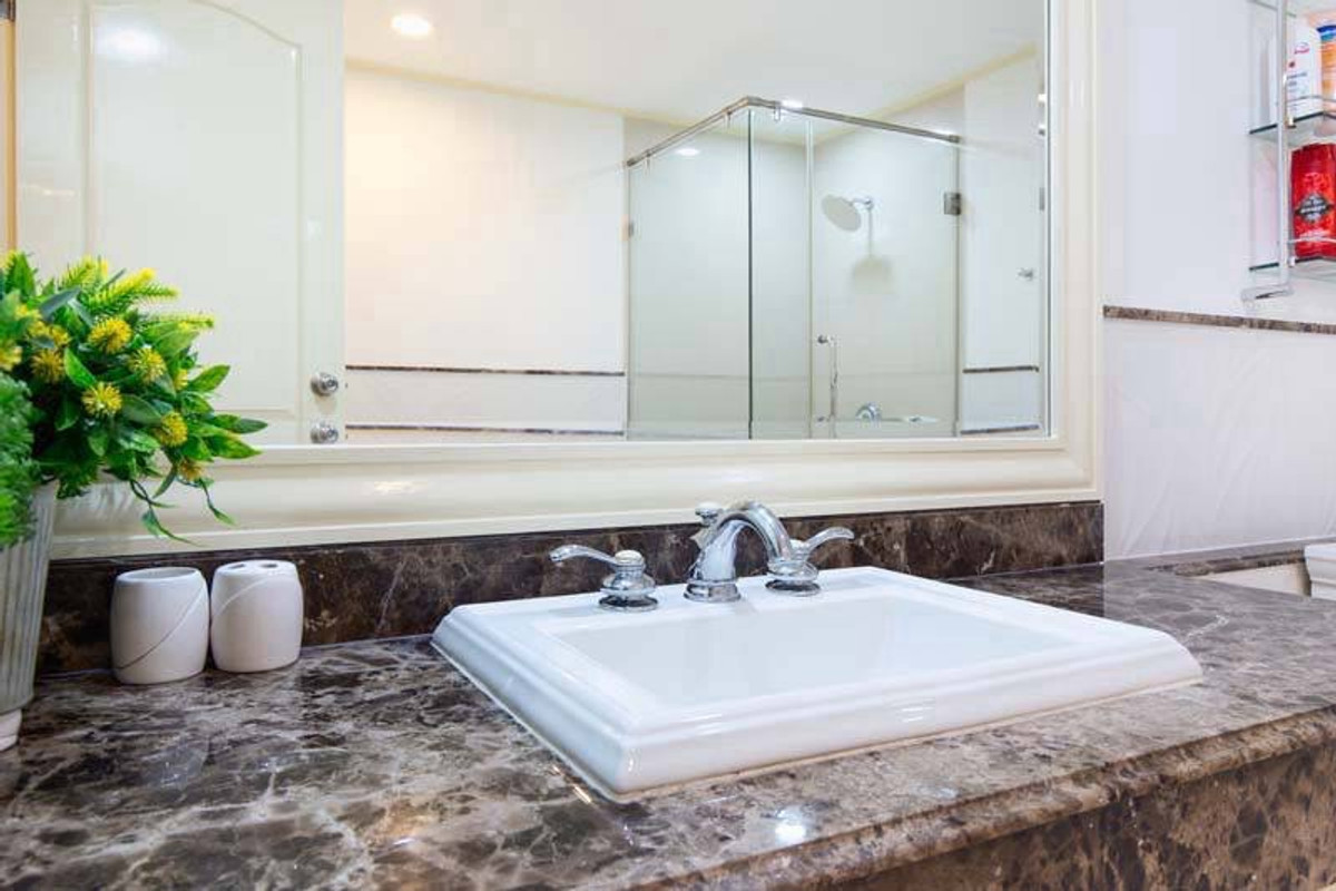 ขายคอนโดสุขุมวิท อโศก ทองหล่อ : ขายคอนโดหรู พร้อมผู้เช่า ห้องใหญ่ โปร่ง อยู่สบาย ✨