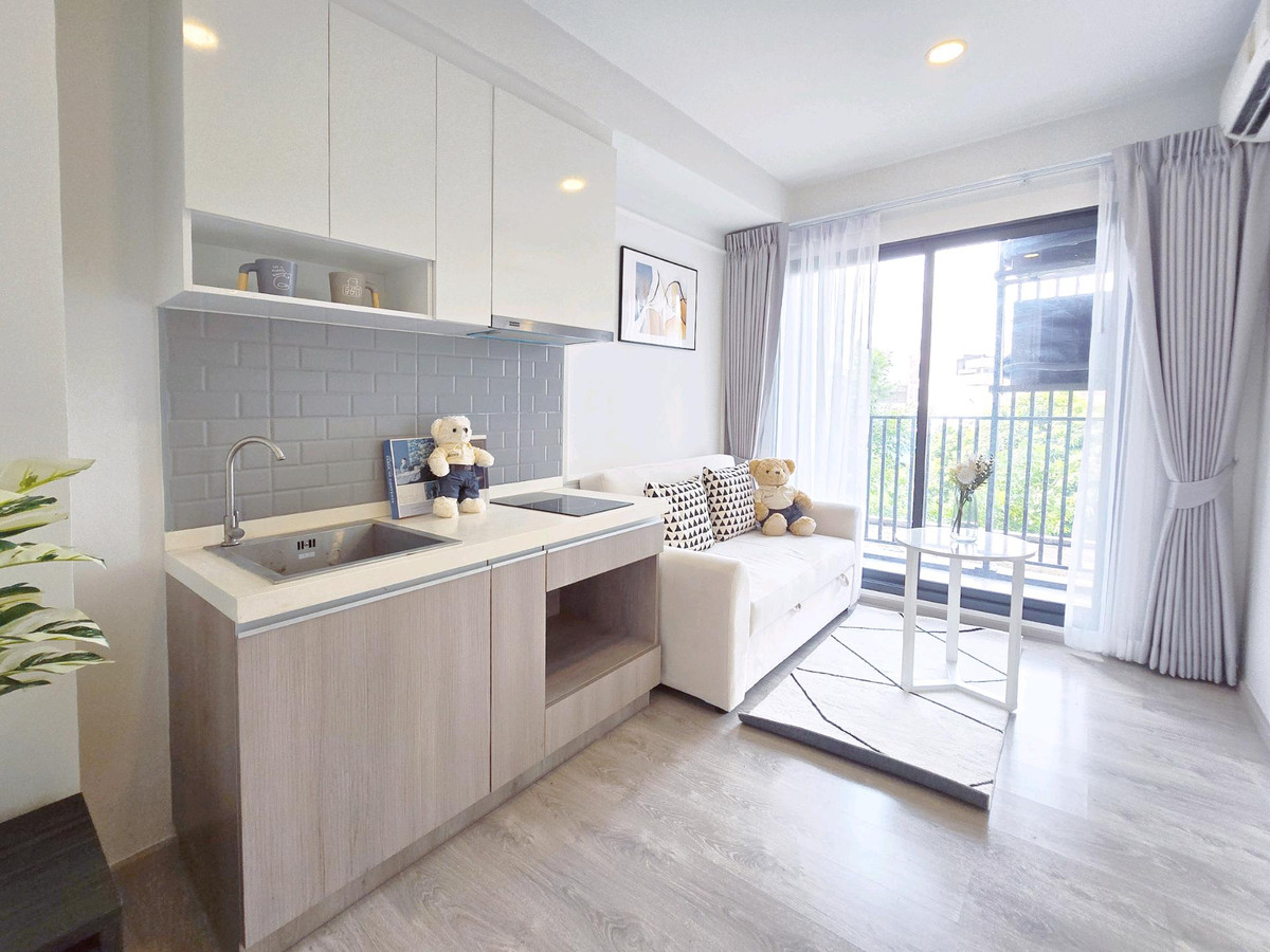 ขายคอนโดปิ่นเกล้า จรัญสนิทวงศ์ : 🏡 เดอะทรี จรัญสนิทวงศ์ 30 ใช้ชีวิตได้เต็มที่ กับพื้นที่ส่วนกลางครบครัน เดินทางง่าย ติดถนนใหญ่ ใกล้ MRT แยกไฟฉาย เพียง 600 เมตร 🔥🔥