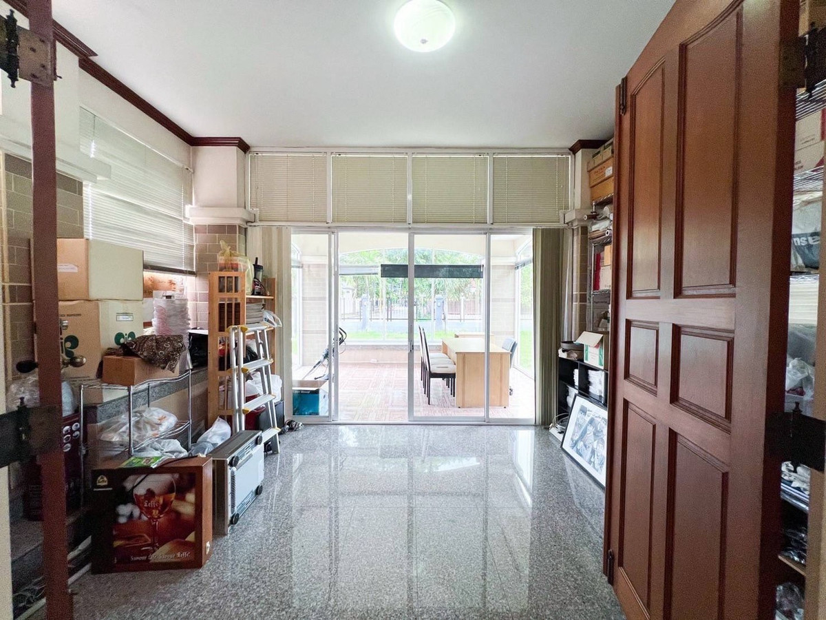 ขายบ้านนวมินทร์ รามอินทรา : บ้านชัยพฤกษ์ รามอินทรา-วัชรพล ถนน สุขาภิบาล 5 ห้าแยกวัชรพล ถนนเทพารักษ์ใกล้ทางด่วนฉลองรัช ทำเลดีมากๆไม่เคยมีประวัติน้ำท่วม