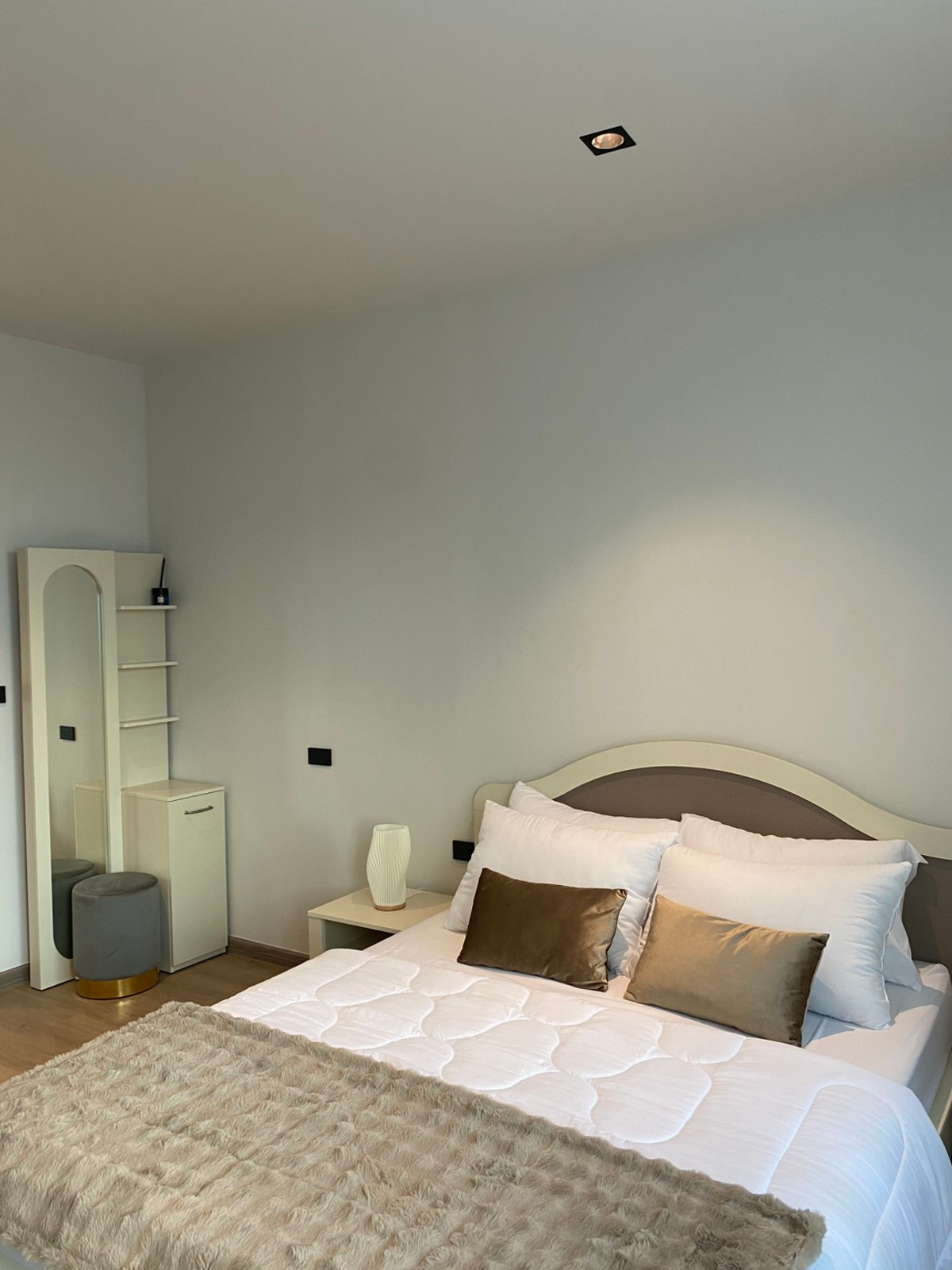 ให้เช่าบ้านพระราม 9 เพชรบุรีตัดใหม่ RCA : RH011526 ขาย/ให้เช่า ทาวน์โฮม 4ชั้น at 89 Residence Ratchada-Rama 9 ใกล้ MRT ศูนย์วัฒธรรม