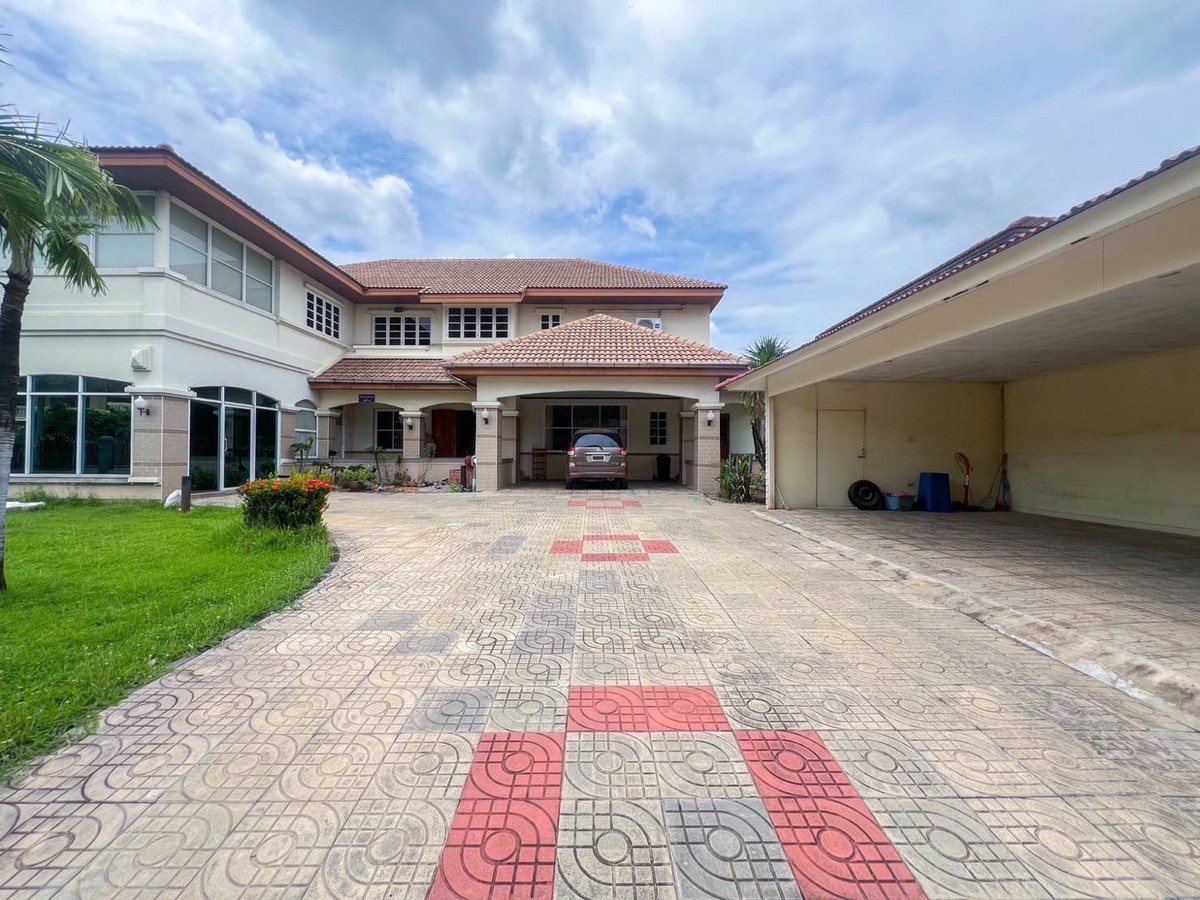 ขายบ้านนวมินทร์ รามอินทรา : บ้านชัยพฤกษ์ รามอินทรา-วัชรพล  ถนน สุขาภิบาล 5 ห้าแยกวัชรพล ถนนเทพารักษ์ใกล้ทางด่วนฉลองรัช ทำเลดีมากๆไม่เคยมีประวัติน้ำท่วม