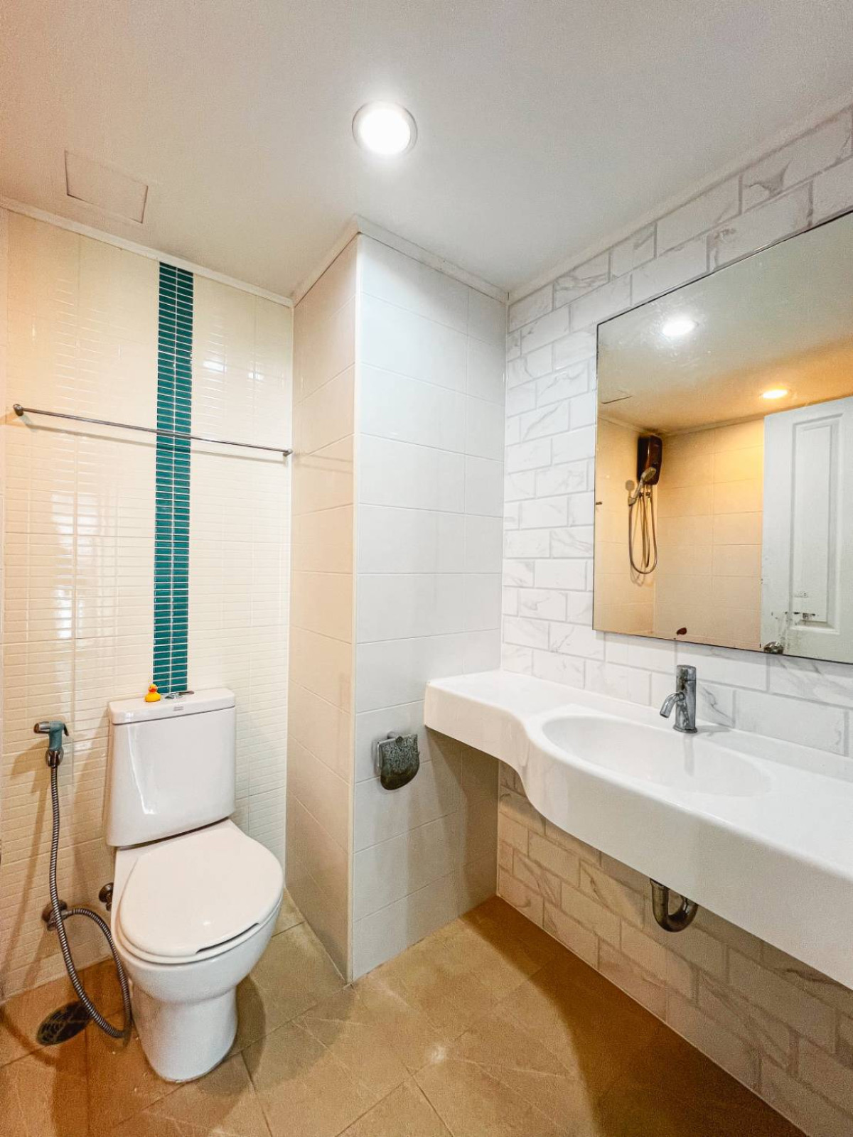 ขายคอนโดพระราม 9 เพชรบุรีตัดใหม่ RCA : ขายคอนโด ลุมพินี เพลส พระราม 9 - รัชดา MRT-พระราม 9 ห้วยขวาง เขต ห้วยขวาง กรุงเทพ CX-140845 (S)