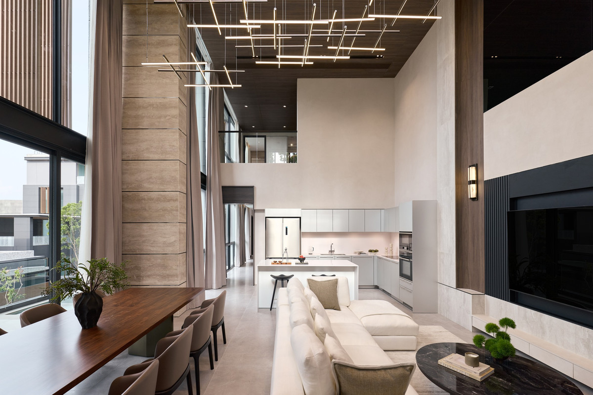 ขายบ้านเลียบทางด่วนรามอินทรา : CIRA RESIDENCES บ้านเดี่ยว Ultra Luxury ประดิษฐ์มนูธรรม 733-1,223 ตร.ม. | 5-6 ห้องนอน 📞: 065-626-5636 (คุณกี้)