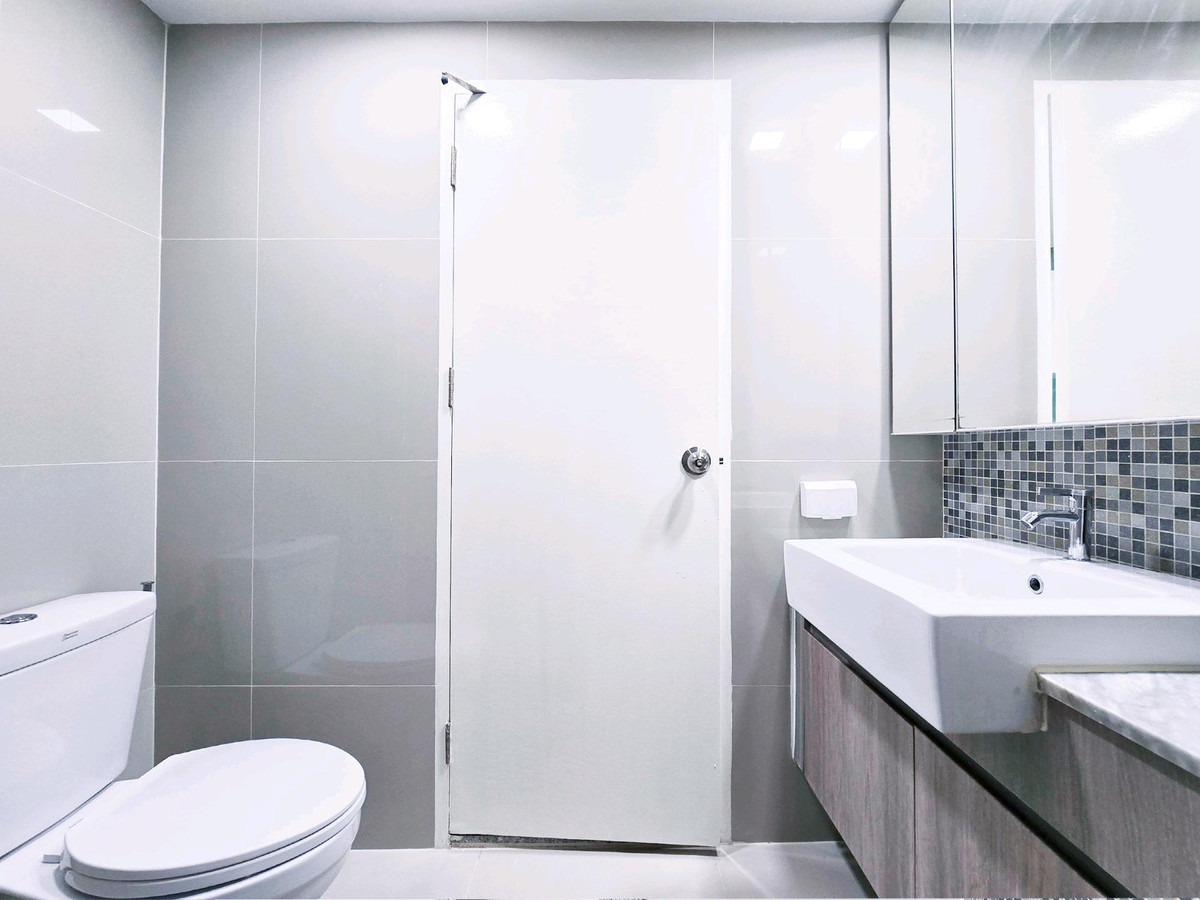 ขายคอนโดเลียบทางด่วนรามอินทรา : ถูกใจสายส่วนกลาง และชอบบรรยากาศสงบๆ ต้องมาที่ #วีคอนโดเอกมัยรามอินทรา ผ่อน 7,xxx ไม่ต้องดาวน์ ได้ห้องพร้อมอยู่เลย