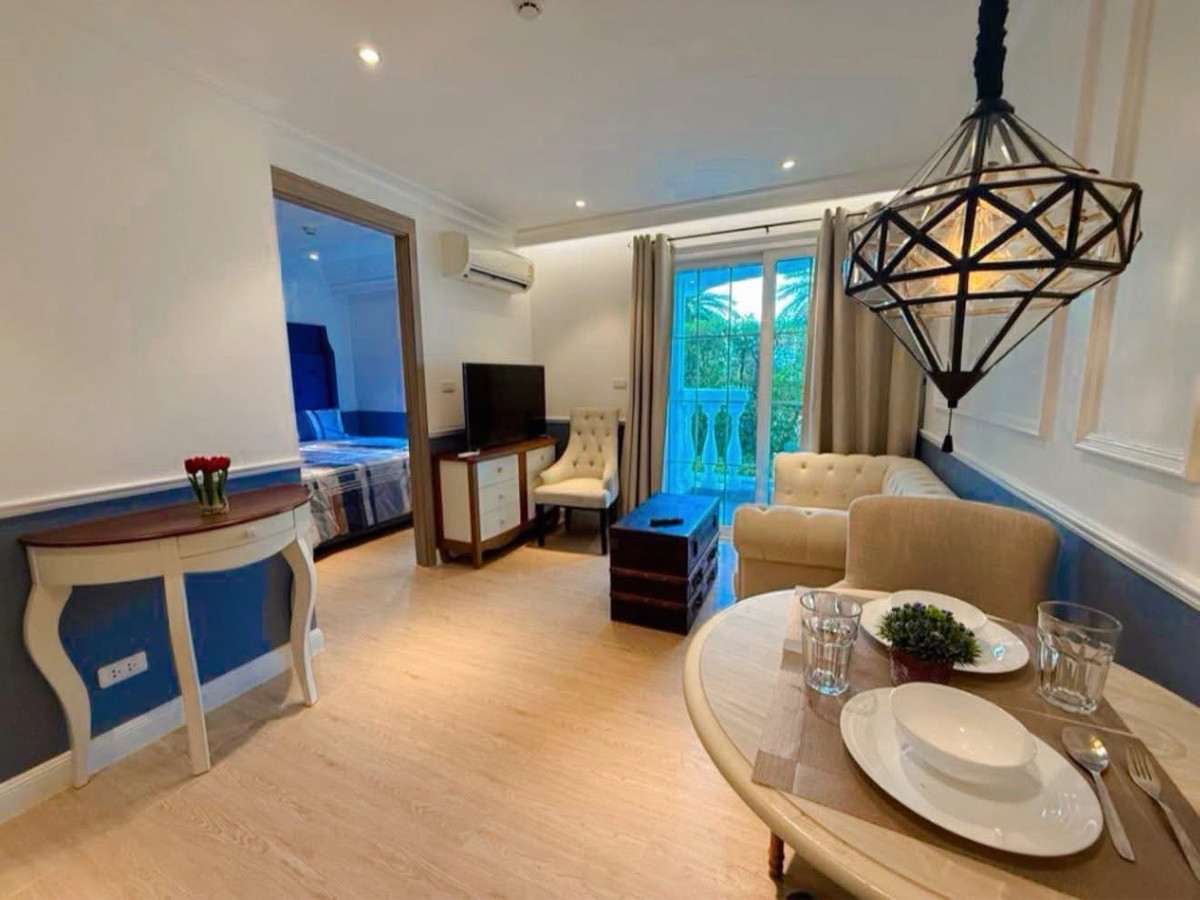 คอนโดพัทยา บางแสน ชลบุรี สัตหีบ : คอนโดสวนน้ำห้องติดสระ 