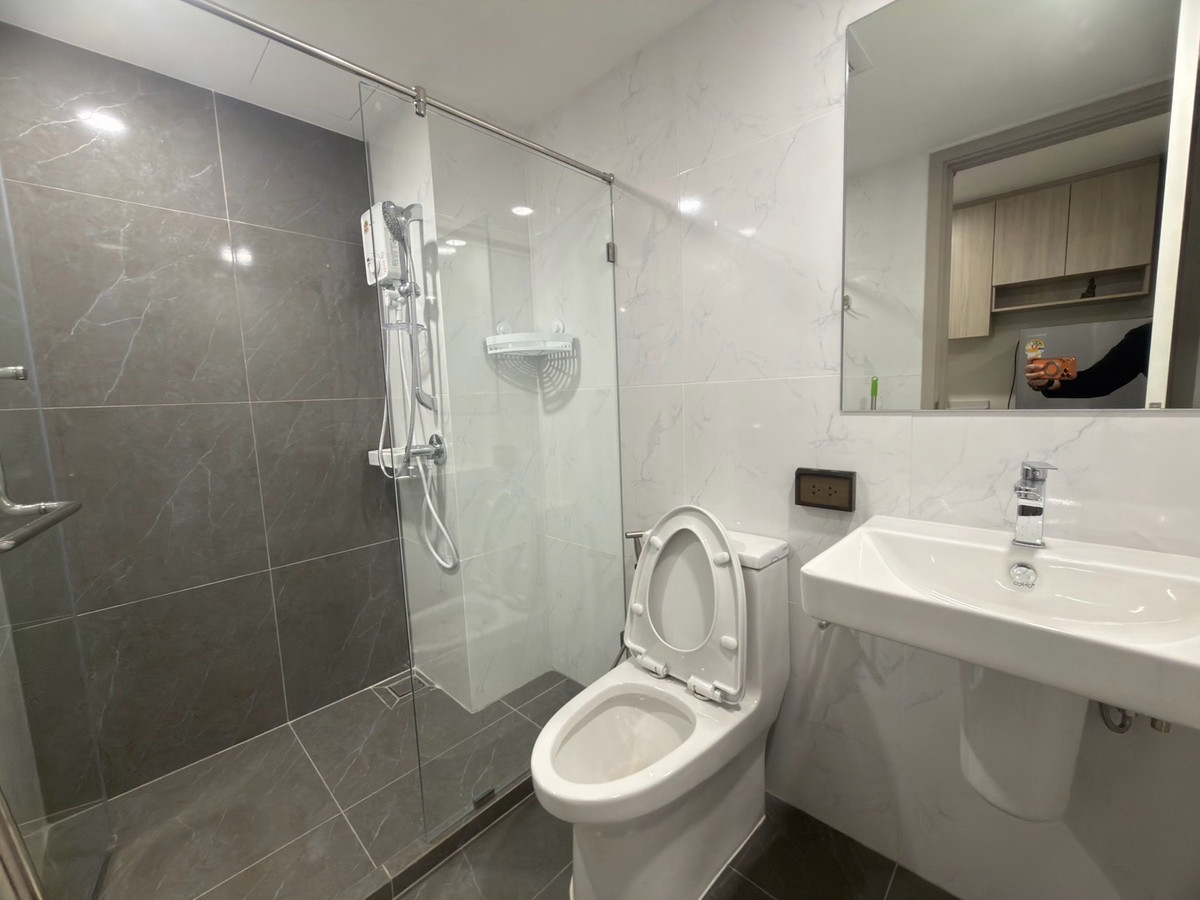 For RentCondoSamut Prakan,Samrong : New room 🔥 best price in this type Origin Plug and Play Srinakarin