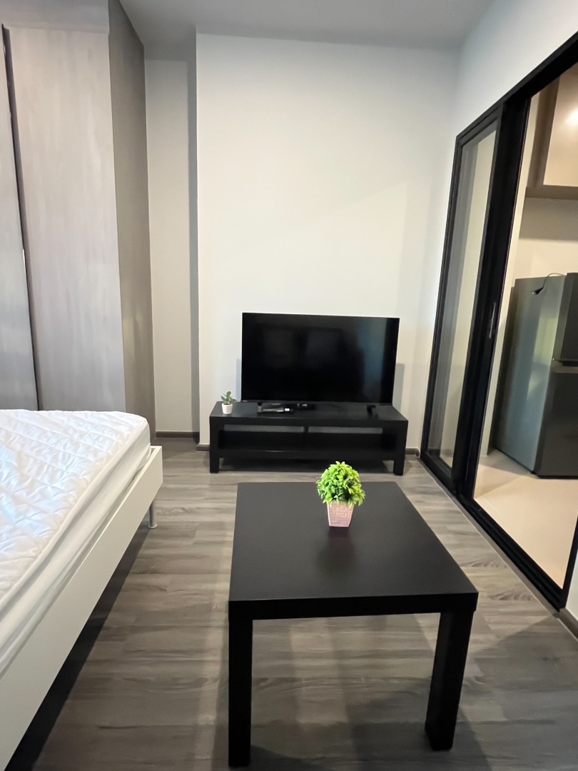 ให้เช่าคอนโดเสรีไทย-นิด้า : 🔥ให้เช่าด่วน🔥ไอดีโอ รามคำแหง ลำสาลี สเตชั่น ใกล้ Bts แยกลำสาลีเพียง 290 เมตร (ห้องพร้อมอยู่ เฟอร์นิเจอร์และเครื่องใช้ไฟฟ้าครบ)