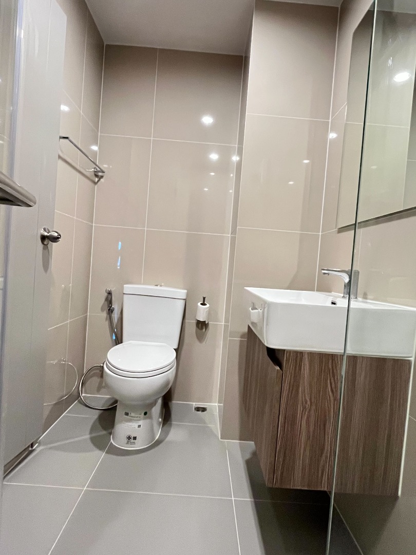 ให้เช่าคอนโดเสรีไทย-นิด้า : 🔥ให้เช่าด่วน🔥ไอดีโอ รามคำแหง ลำสาลี สเตชั่น ใกล้ Bts แยกลำสาลีเพียง 290 เมตร (ห้องพร้อมอยู่ เฟอร์นิเจอร์และเครื่องใช้ไฟฟ้าครบ)