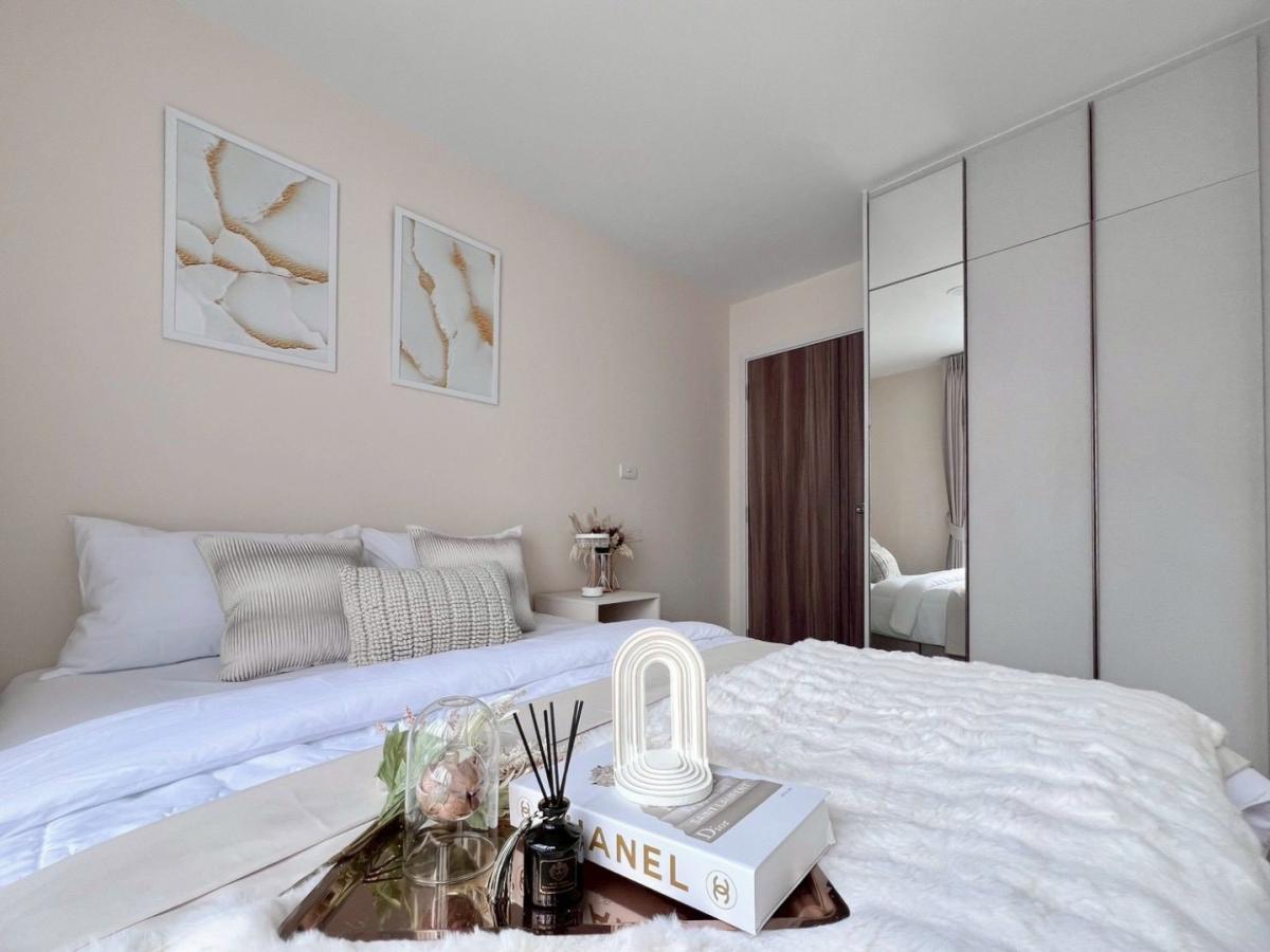 For RentCondoRatchadapisek, Huaikwang, Suttisan : 🔥For Rent Now🔥 The Belgravia @ Ratchada 17. Brand new unit, never been rented before. Fully furnished with appliances, ready to move in❗