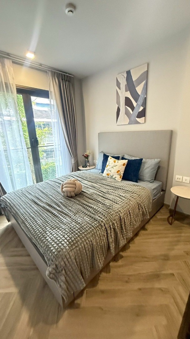 For RentCondoSukhumvit, Asoke, Thonglor : 🔥For Rent Now🔥 Chapter Thonglor 25 Low Rise, brand new unit, fully furnished with furniture and appliances, ready to move in. Convenient transportation with shuttle service to BTS Thonglor❗