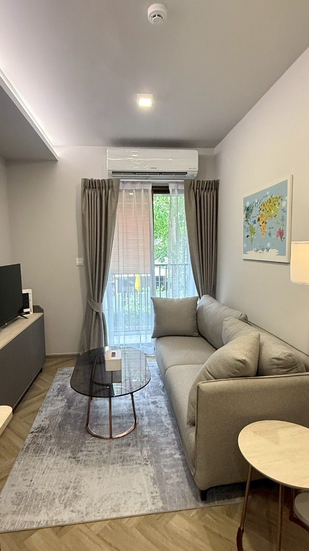 For RentCondoSukhumvit, Asoke, Thonglor : 🔥For Rent Now🔥 Chapter Thonglor 25 Low Rise, brand new unit, fully furnished with furniture and appliances, ready to move in. Convenient transportation with shuttle service to BTS Thonglor❗