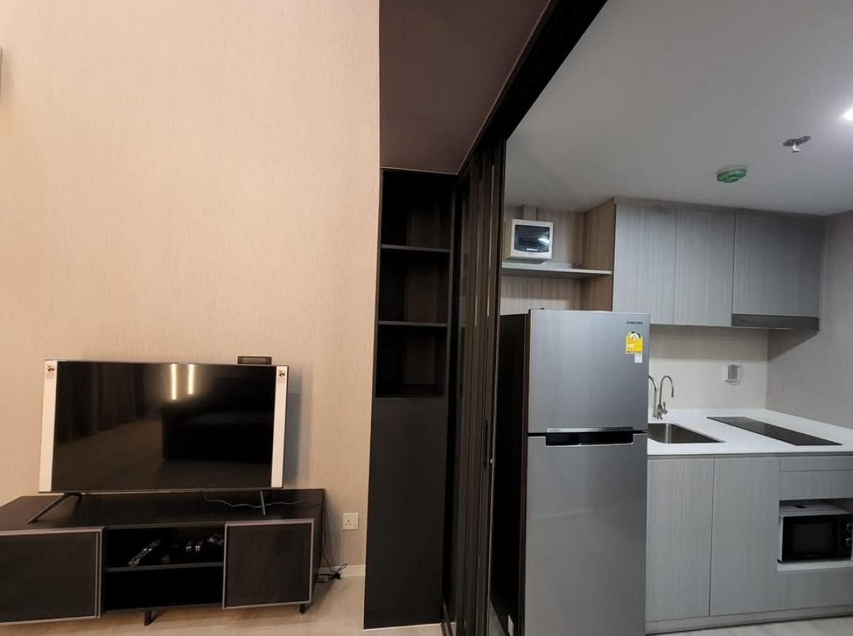 For RentCondoPathum Thani,Rangsit, Thammasat : 🚩For rent: Duplex room, 2 floors, Modiz Launch, 31st floor, view, Thammasat University. Balcony facing north, ground floor area 29 sq m.