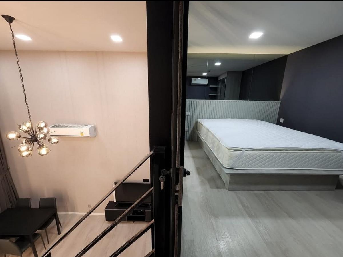 For RentCondoPathum Thani,Rangsit, Thammasat : 🚩For rent: Duplex room, 2 floors, Modiz Launch, 31st floor, view, Thammasat University. Balcony facing north, ground floor area 29 sq m.