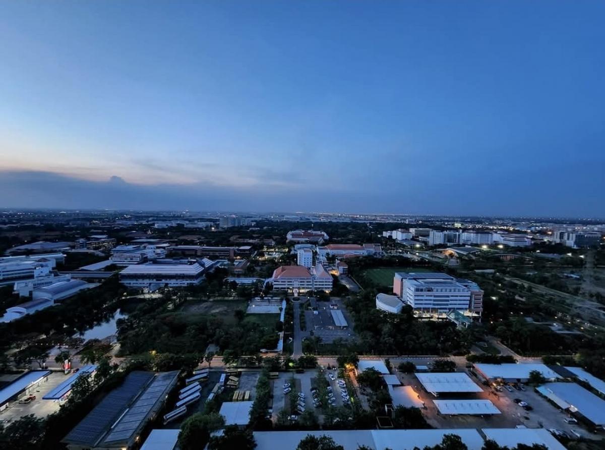 For RentCondoPathum Thani,Rangsit, Thammasat : 🚩For rent: Duplex room, 2 floors, Modiz Launch, 31st floor, view, Thammasat University. Balcony facing north, ground floor area 29 sq m.