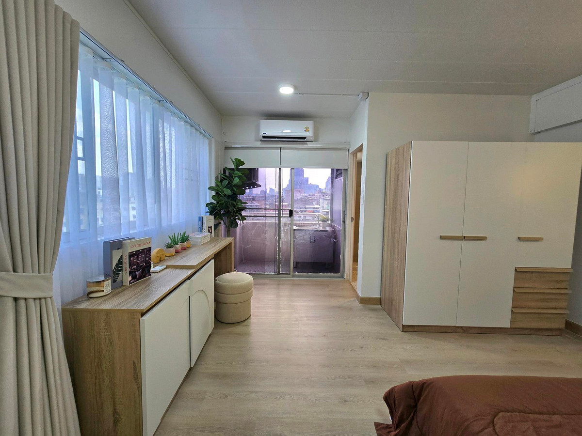 ขายคอนโดรัชดา ห้วยขวาง : (( ขาย )) 🔥 คอนโดโซนรัชดา ใกล้ MRT ห้วยขวาง 600 เมตร ทำเลทองเดินทางสะดวกผ่อนสบายๆ ไม่ต้องวางดาวน์ 