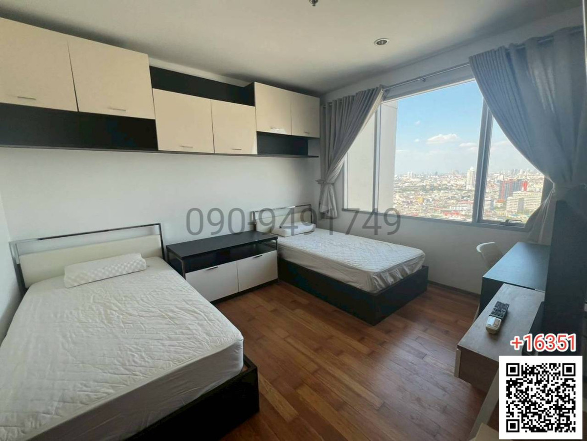 For RentCondoWongwianyai, Charoennakor : Condo for rent, Villa Sathorn, near BTS Krung Thonburi Station.