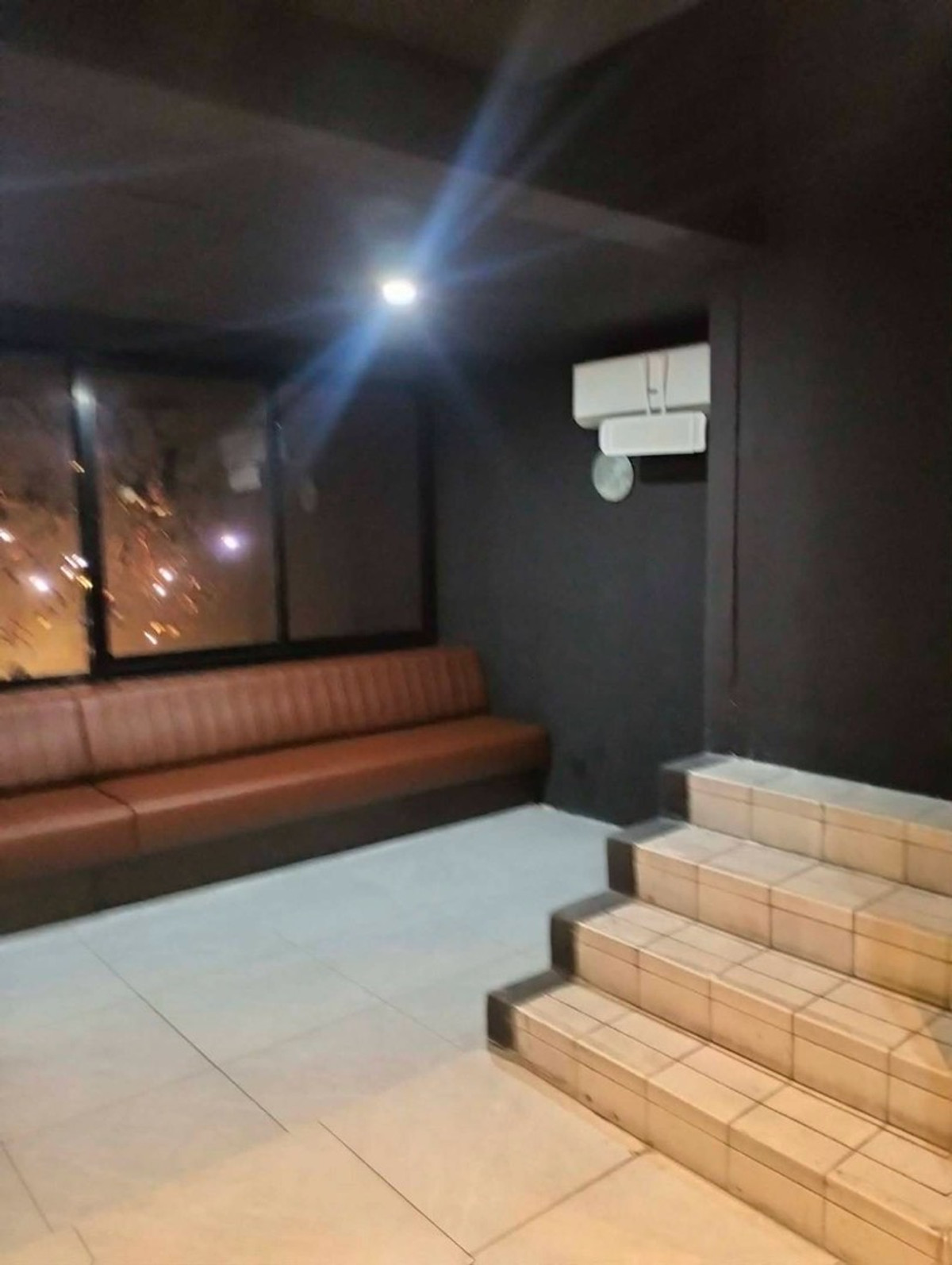 For RentShop HouseSukhumvit, Asoke, Thonglor : ✨️ For Rent 📍 Park Avenue Ekkamai | 170 sq m. 2-story building, decorated and ready to start a business, open shop 24 hours, upper floor can be used as a residence 💡 – 120K