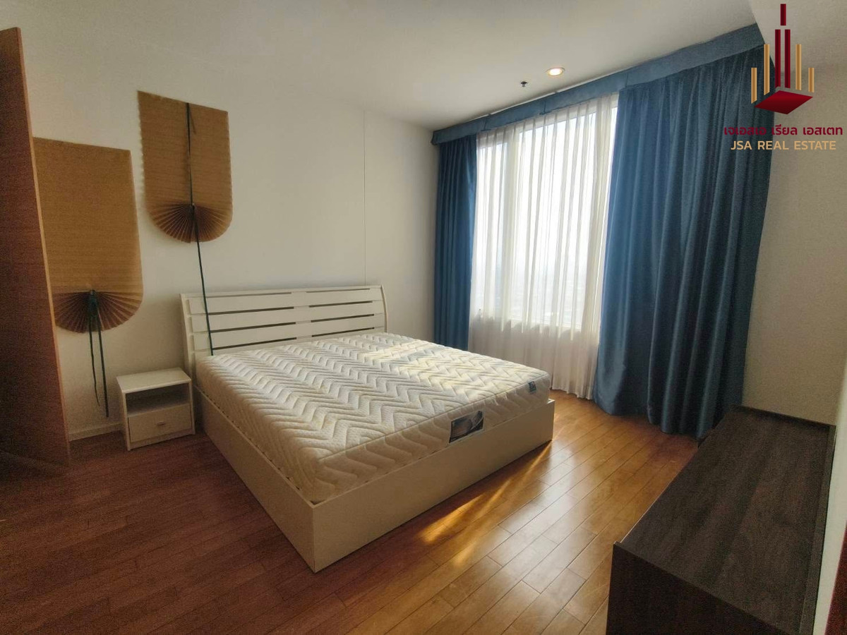 ให้เช่าคอนโดสาทร นราธิวาส : ✨ For  Rent: The Empire Place  Condo ✨  💰 Only 55,000 THB/month