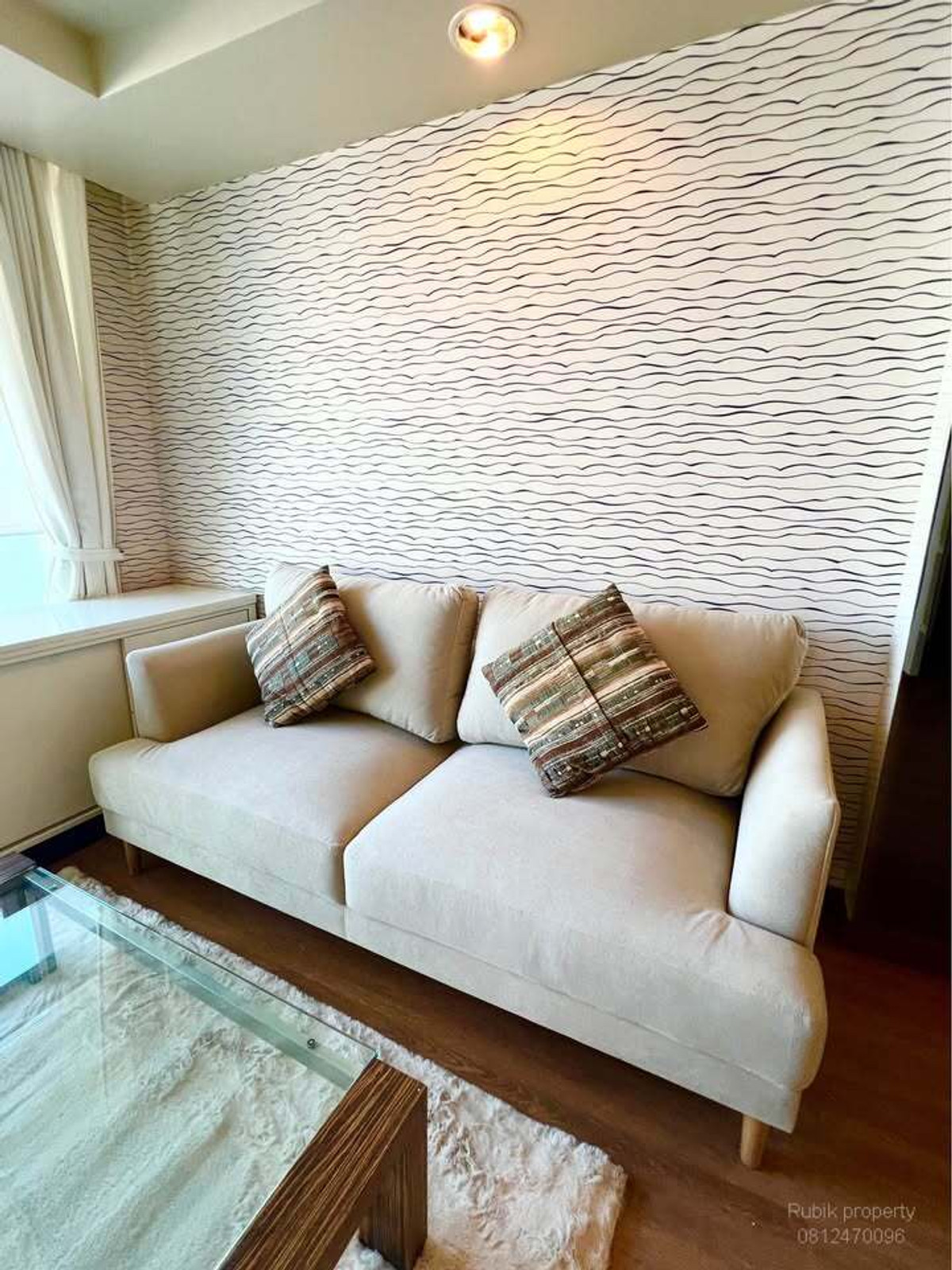 For RentCondoRatchadapisek, Huaikwang, Suttisan : 🔥THE KRIS RATCHADAPISAK | 2 bedrooms, 2 bathrooms, near MRT Sutthisan, can actually walk! 🔥 RB1598