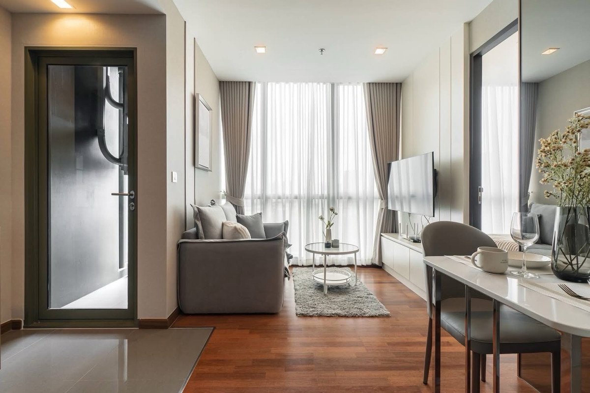 For SaleCondoRatchathewi,Phayathai : 🏛️🏛️Decorated and ready to move in, Wish Signature Siam Condo, size 34 Sq.m, 1 bed 1 bath, only 5.69 MB!!