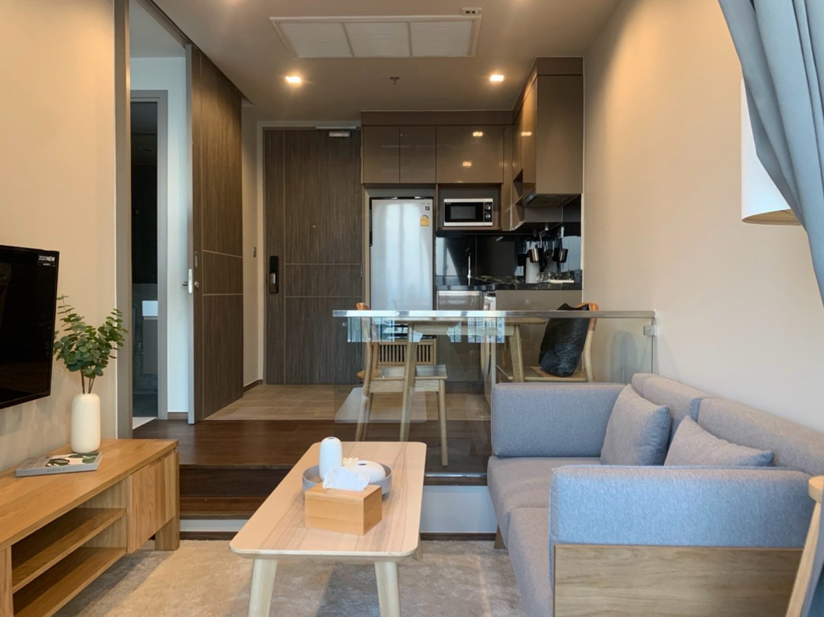 For SaleCondoAri,Anusaowaree : Rare Gem! Ideo Q Victory - Unblocked Iconic Monument View (High Floor)