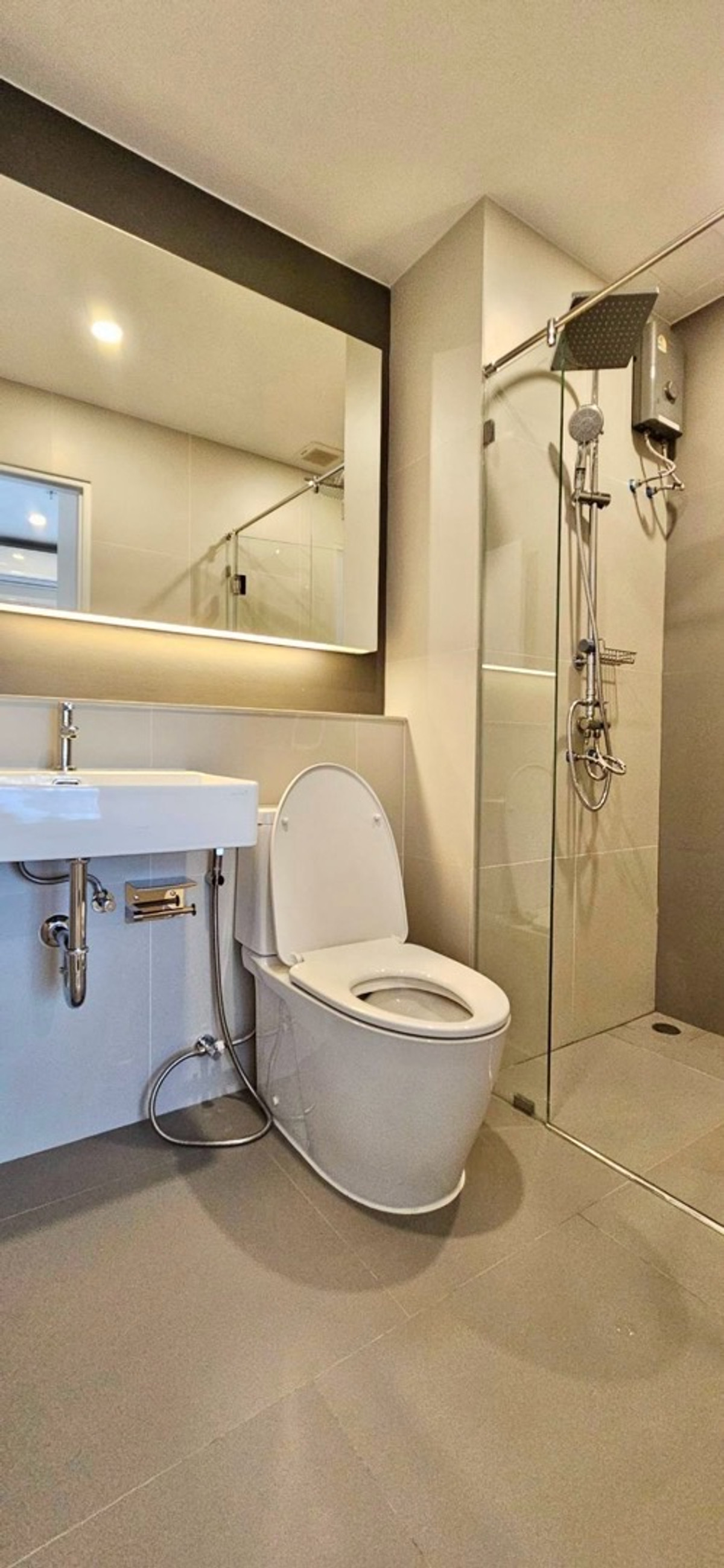 ให้เช่าคอนโดแจ้งวัฒนะ เมืองทอง : 📍 โครงการ : Lumpini Place แจ้งวัฒนะ–ปากเกร็ด สเตชั่น🚝 ใกล้ : MRT ปากเกร็ด (สายสีชมพู)💵 ราคาเช่า : 11,000 บาท / เดือน จาก 13,000