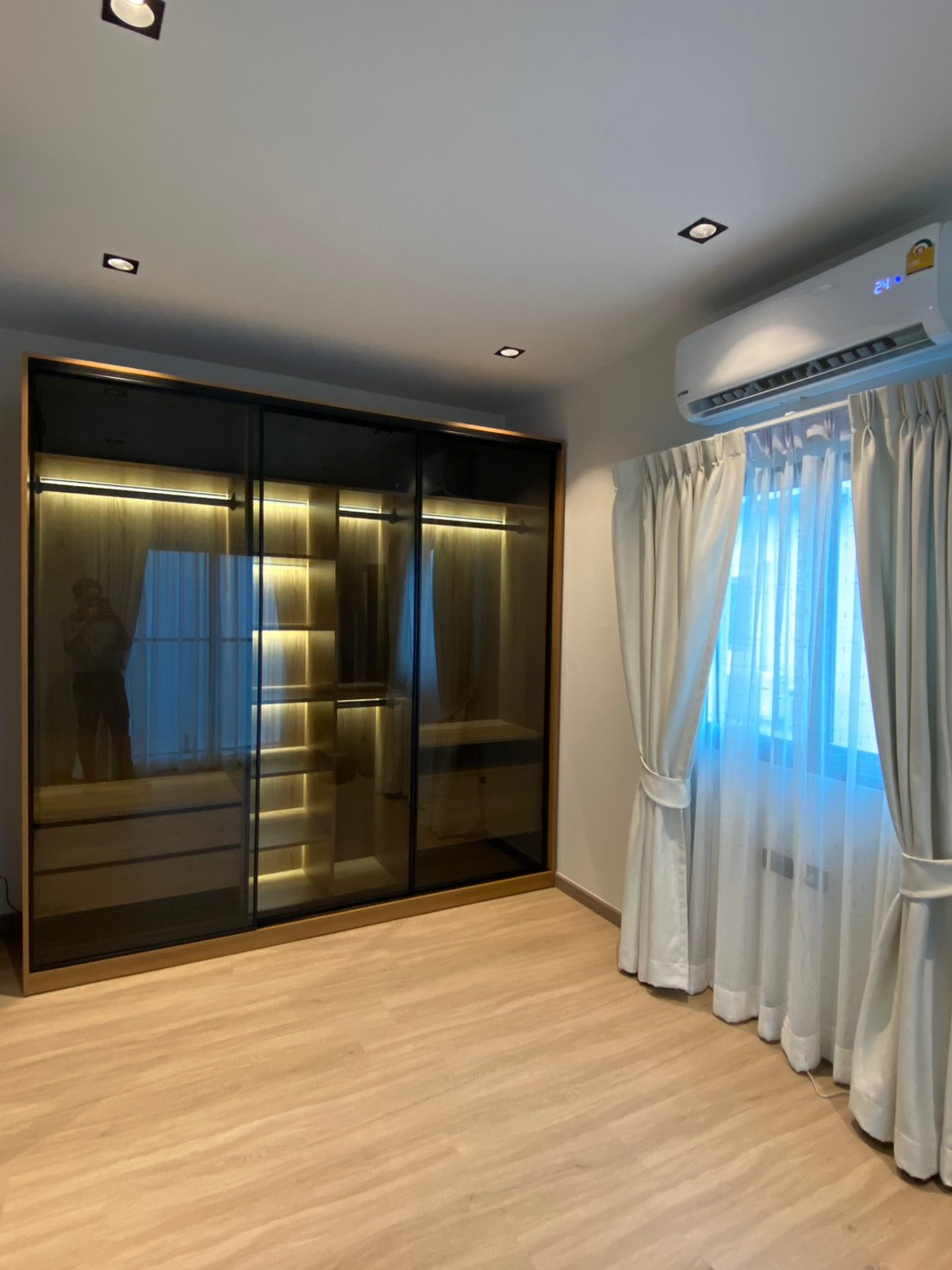 ให้เช่าบ้านพระราม 9 เพชรบุรีตัดใหม่ RCA : RH011526 ขาย/ให้เช่า ทาวน์โฮม 4ชั้น at 89 Residence Ratchada-Rama 9 ใกล้ MRT ศูนย์วัฒธรรม