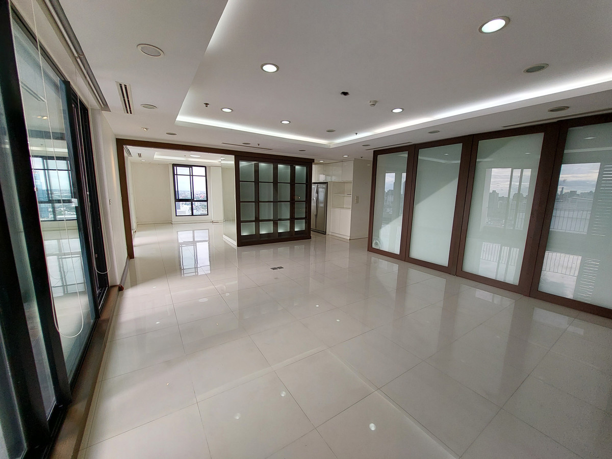 For SaleCondoSukhumvit, Asoke, Thonglor : Condo for Sale – ICON III Condominium Duplex unit 