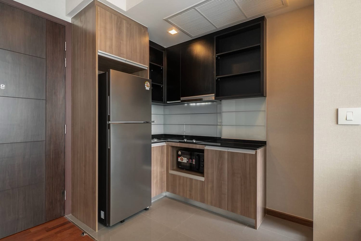 For SaleCondoRatchathewi,Phayathai : 🏛️🏛️Decorated and ready to move in, Wish Signature Siam Condo, size 34 Sq.m, 1 bed 1 bath, only 5.69 MB!!