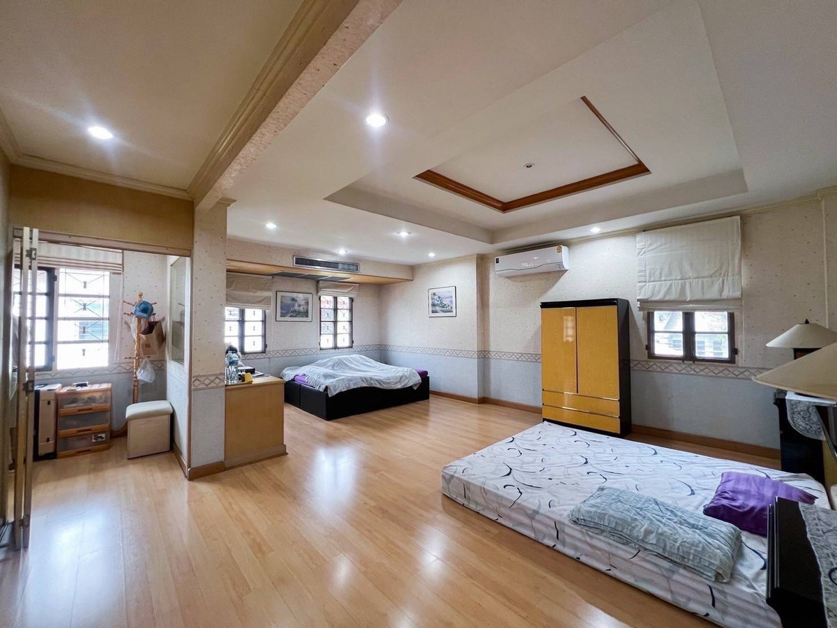 ขายบ้านนวมินทร์ รามอินทรา : บ้านชัยพฤกษ์ รามอินทรา-วัชรพล ถนน สุขาภิบาล 5 ห้าแยกวัชรพล ถนนเทพารักษ์ใกล้ทางด่วนฉลองรัช ทำเลดีมากๆไม่เคยมีประวัติน้ำท่วม