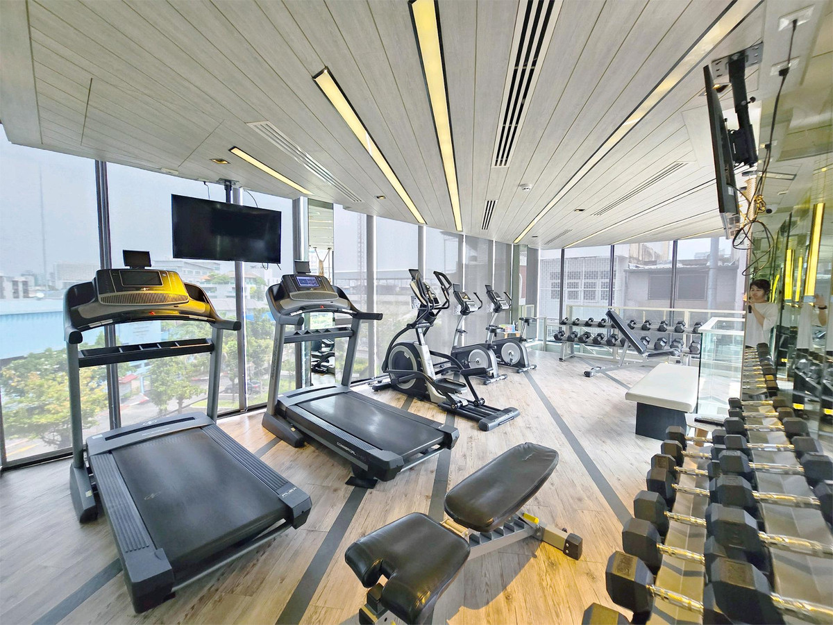 ขายคอนโดปิ่นเกล้า จรัญสนิทวงศ์ : (( ขายด่วน )) เดอะทรี จรัญสนิทวงศ์ 30 
ติดถนน ใกล้ตลาดบางขุนศรี และ MRT แยกไฟฉาย ส่วนกลางครบจัดเต็ม 🔥🔥