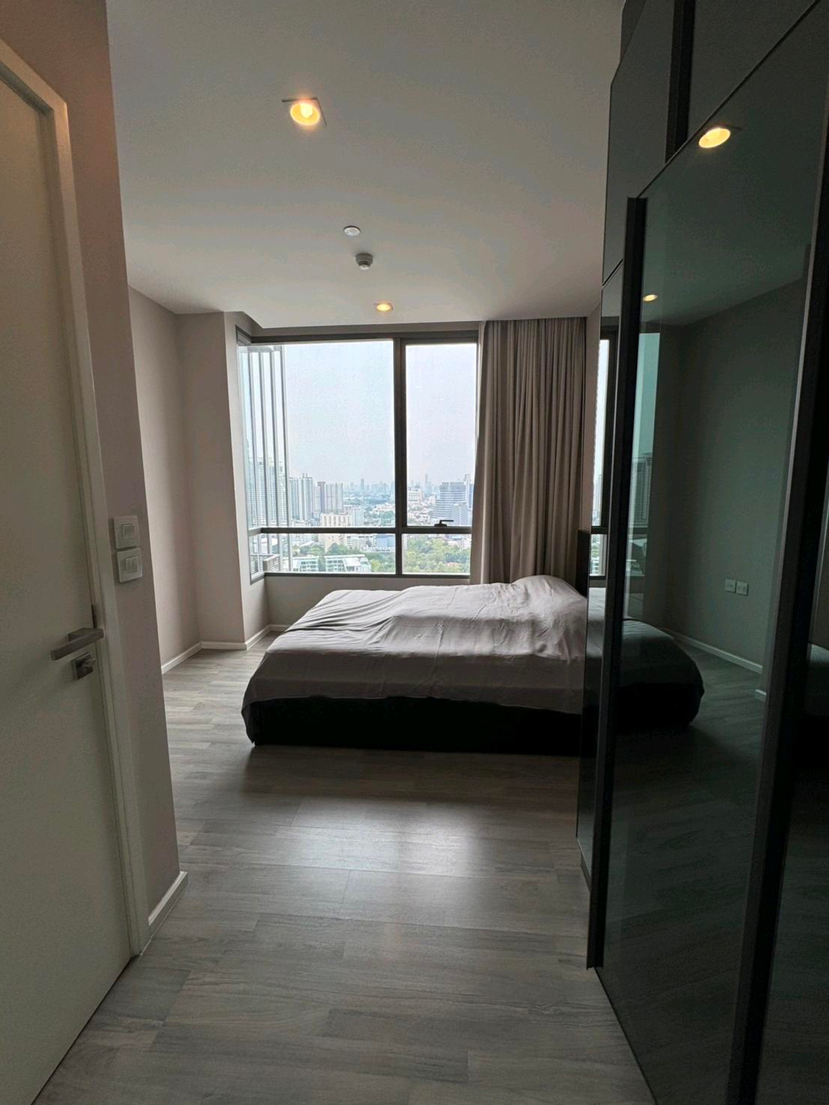 ให้เช่าคอนโดอ่อนนุช อุดมสุข : พร้อมอยู่ ใก้ลBTSพระโขนง เครื่องใช้ไฟฟ้าครบ