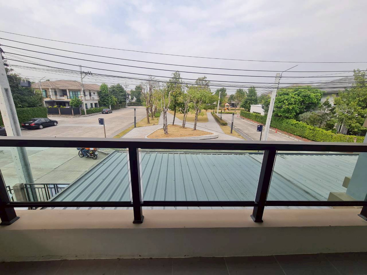 ขายบ้านแจ้งวัฒนะ เมืองทอง : ขายบ้านสวย วิวสวนหน้าโครงการ ต่อเติม,บิ๊วอินทันสมัยทั้งหลัง สภาพนางฟ้า 4 นอน 3 น้ำ #ม.ภัสสร แจ้งวัฒนะ-ชัยพฤกษ์ #ถ.ชัยพฤกษ์ #ปากเกร็ด #นนทบุรี เนื้อที่ 69.8 ตร.ว.