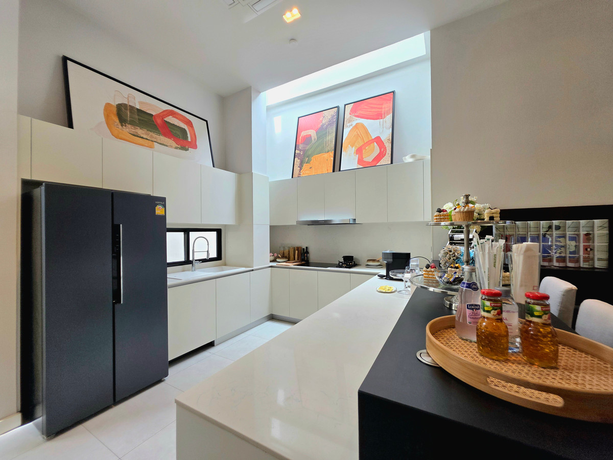 ขายบ้านรามคำแหง หัวหมาก : ขายบ้านหรู 3 ชั้น โครงการ ARNA Rama 9 – พระรามเก้า ซอย 39 4 ห้องนอน 515 ตร.ม.