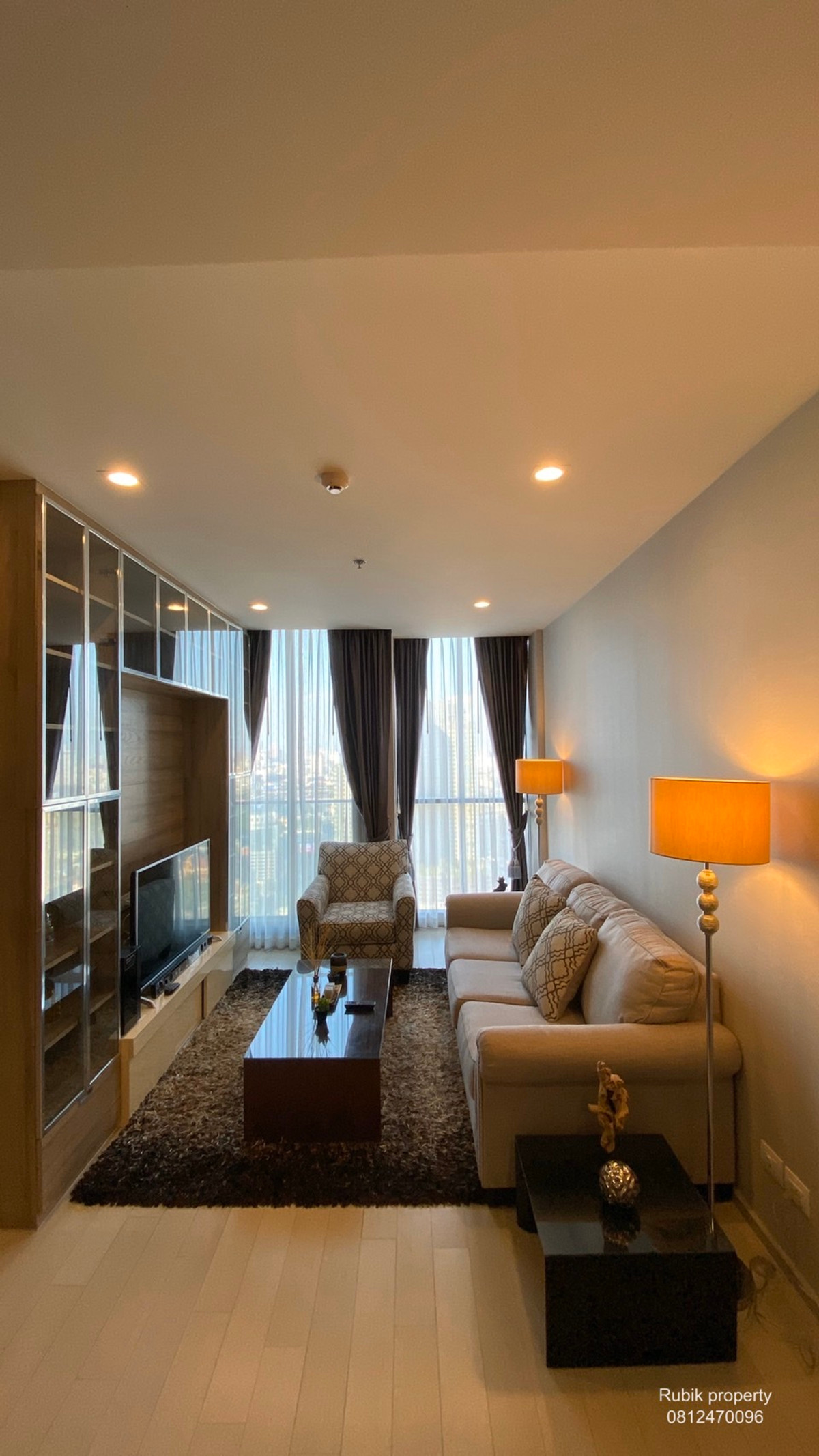 For SaleCondoWitthayu, Chidlom, Langsuan, Ploenchit : ✨🏙️ Noble Ploenchit – Luxury Condo for Rent (RB1285) 🏙️✨ 📍 Prime Location in the Heart of Bangkok