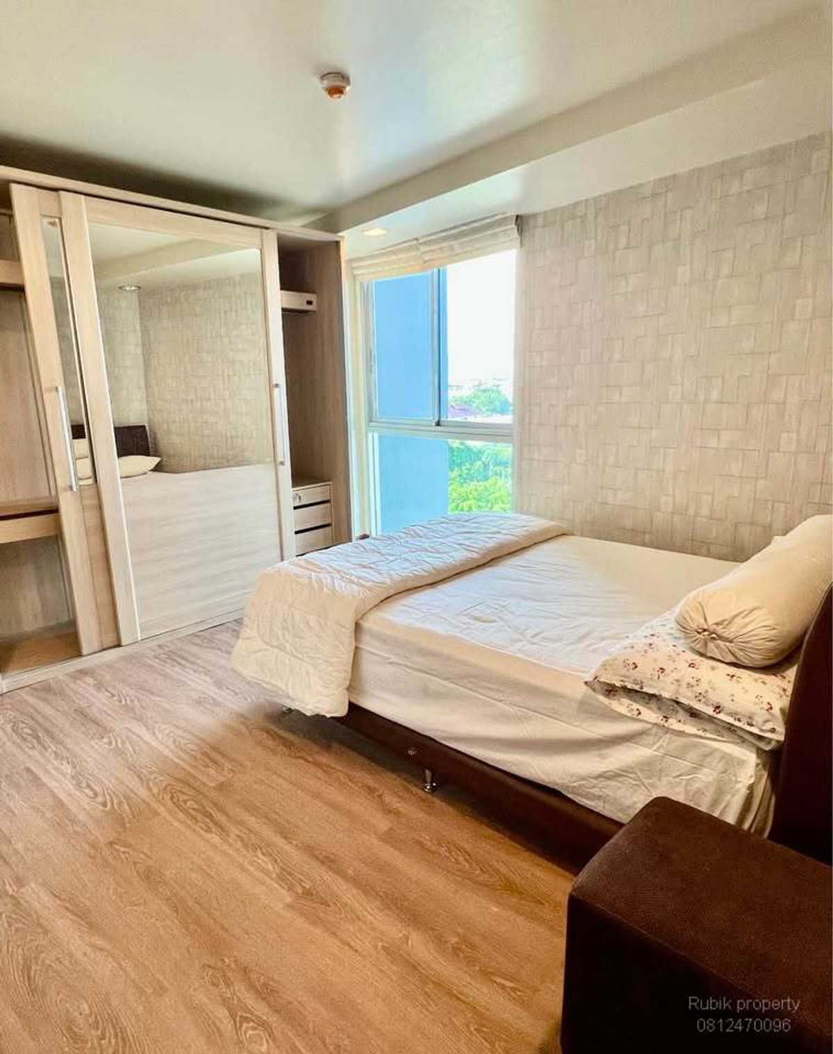 For RentCondoRatchadapisek, Huaikwang, Suttisan : 🔥THE KRIS RATCHADAPISAK | 2 bedrooms, 2 bathrooms, near MRT Sutthisan, can actually walk! 🔥 RB1598
