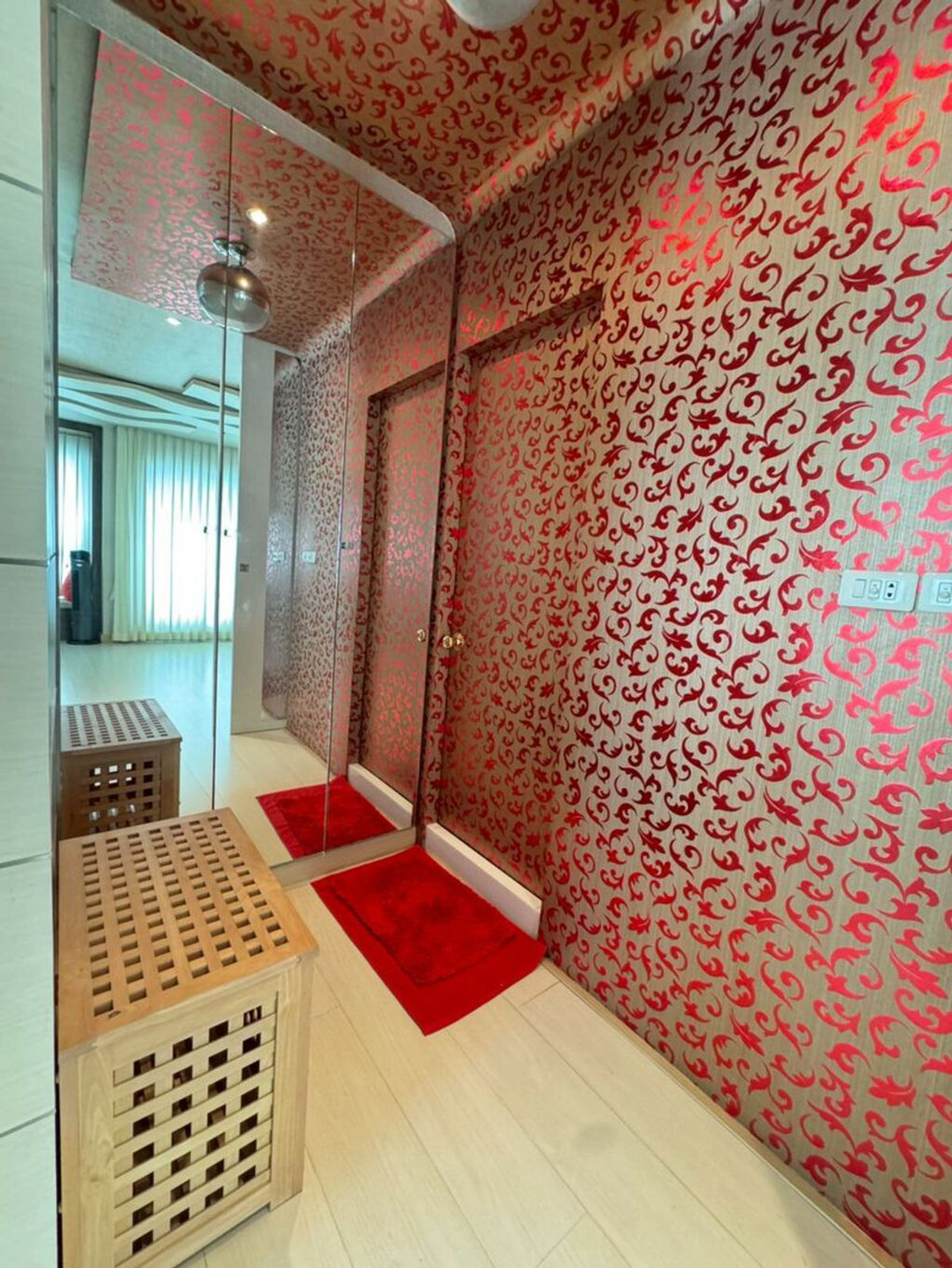 For RentCondoRatchadapisek, Huaikwang, Suttisan : For Rent Life @ Ratchada-Suthisan Unit 332/183 (No pets allowed) (2 bedrooms combined into one)