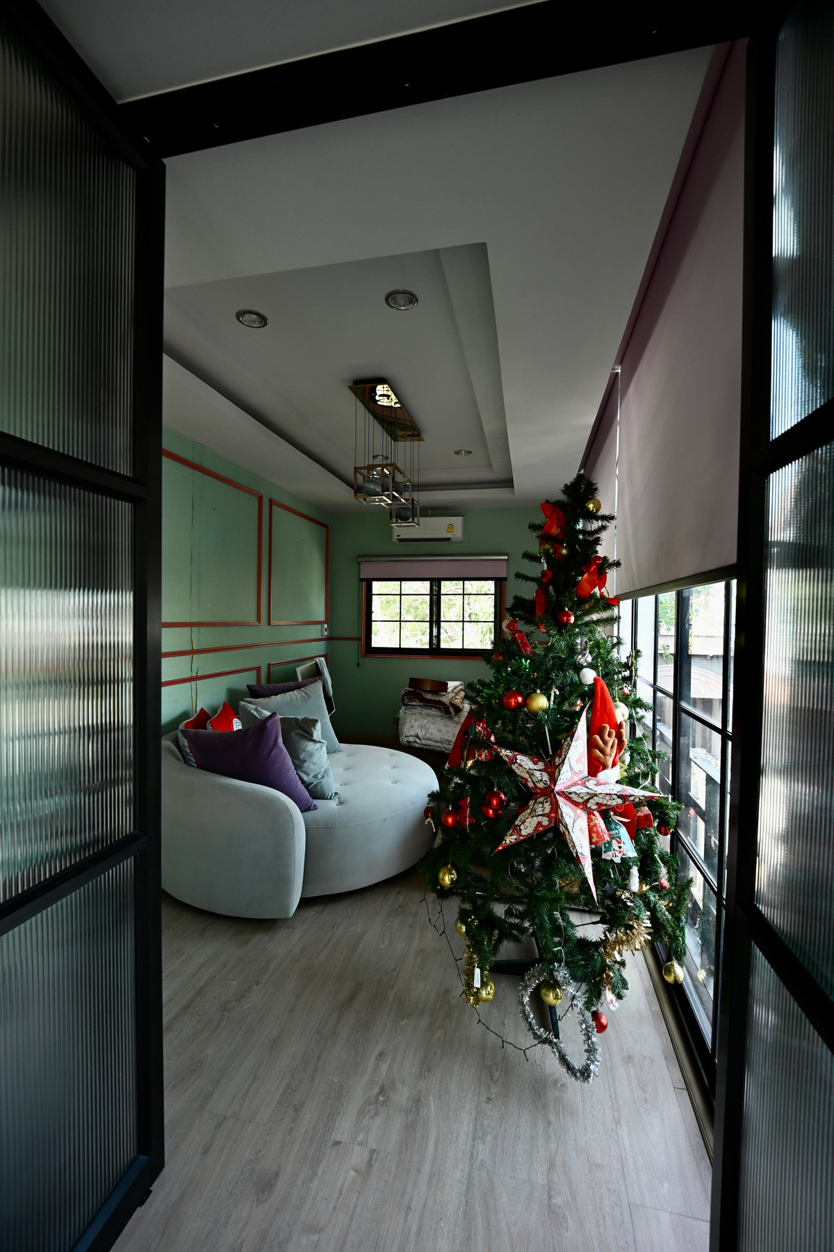 For SaleHouseBangna, Bearing, Lasalle : 🔥Very urgent sale🔥 Luxury house Nanwan Bangna KM 7, adding on, decorating, expanding the usable space a lot. There are many rooms to relax in. Offered for sale at only 26.2 million baht (house addition 10 million baht).