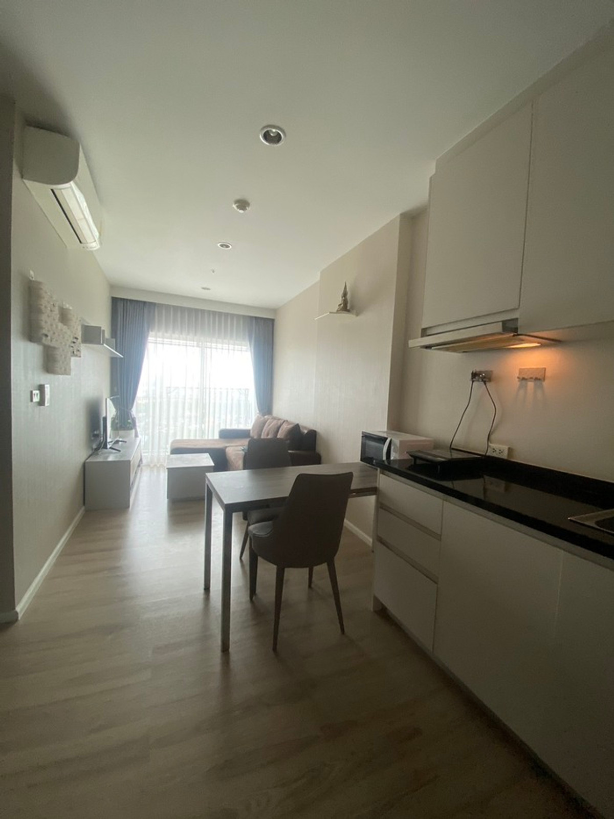 For SaleCondoRama5, Ratchapruek, Bangkruai : For sale cheap 3,690,000 baht ** Code 210386 ** 2 bedrooms, 2 bathrooms ** Condo Amber Tiwanon ** next to the BTS, Tiwanon intersection ** 088-398-3835 MR.BOAT