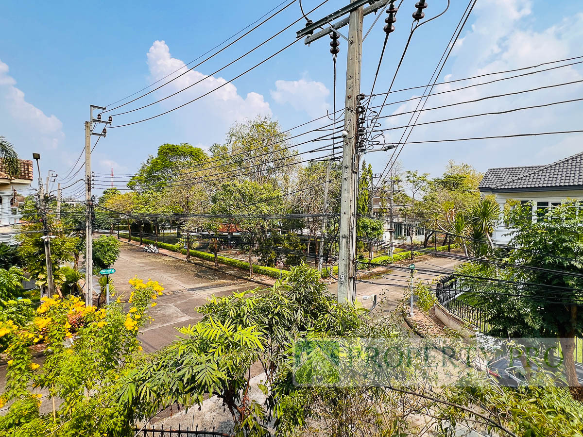 ให้เช่าบ้านเสรีไทย-นิด้า : ให้เช่า บ้าน ภัทรา รามคำแหง 76 บ้านเดี่ยว 4 ห้องนอน 69 ตรว 250 ตรม หลังมุม ตกแต่งสวย เฟอร์นิเจอร์ เครื่องใช้ไฟฟ้าครบ ใกล้ ศรีนครินทร์ กรุงเทพกรีฑา หัวหมาก : EL26R-002