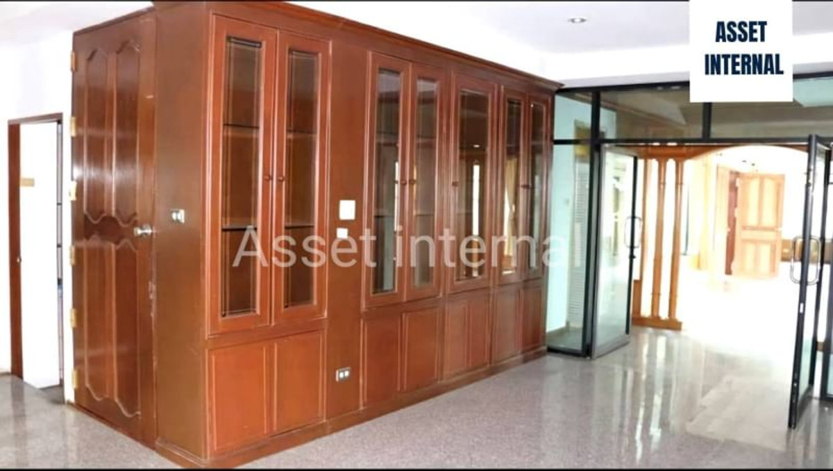 บ้านมีนบุรี-ร่มเกล้า : บ้านเดี่ยว 2 ชั้น หมู่บ้าน ปรีชา สุวินทวงศ์ 34 เนื้อที่ 150 ตารางวา 5 ห้องนอน 4 ห้องน้ำ 4 ที่จอดรถ แขวงแสนแสบ เขตมีนบุรี กรุงเทพมหานคร 