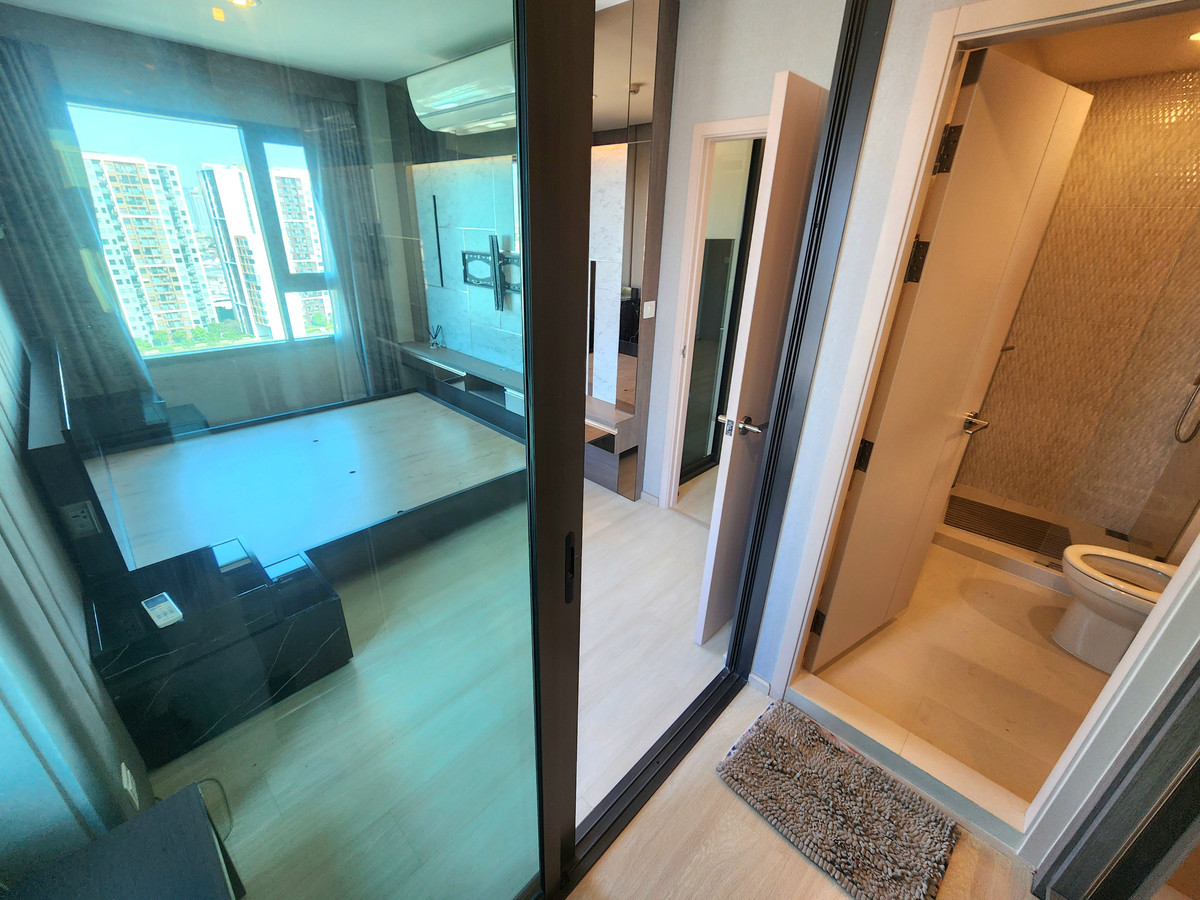 ให้เช่าคอนโดปิ่นเกล้า จรัญสนิทวงศ์ : **ห้องว่างครับผม ห้องแต่งสุดหรู แบบ 2 Bed**ให้เช่า **คอนโด ไลฟ์ ปิ่นเกล้า 2ห้องนอน 2ห้องน้ำ ชั้น17 ห้องมุม ทิศเหนือ ไม่ร้อนทั้งปี!!SN360.10